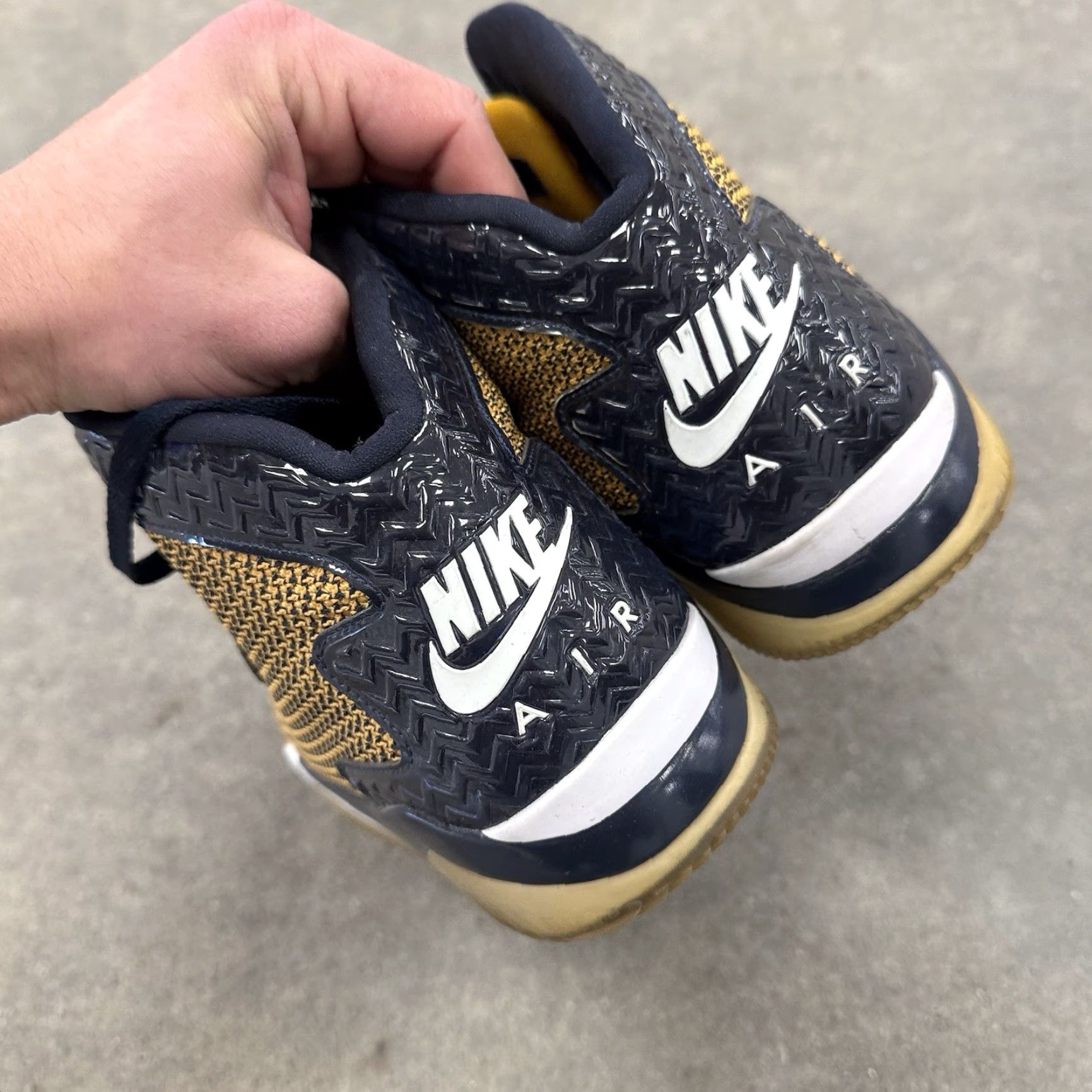 Nike Nike Air Jordan Spike Forty Lee Dunk From Above Gold Leaf Size 12 819952-706 Size US 12 / EU 45 - 7 Thumbnail