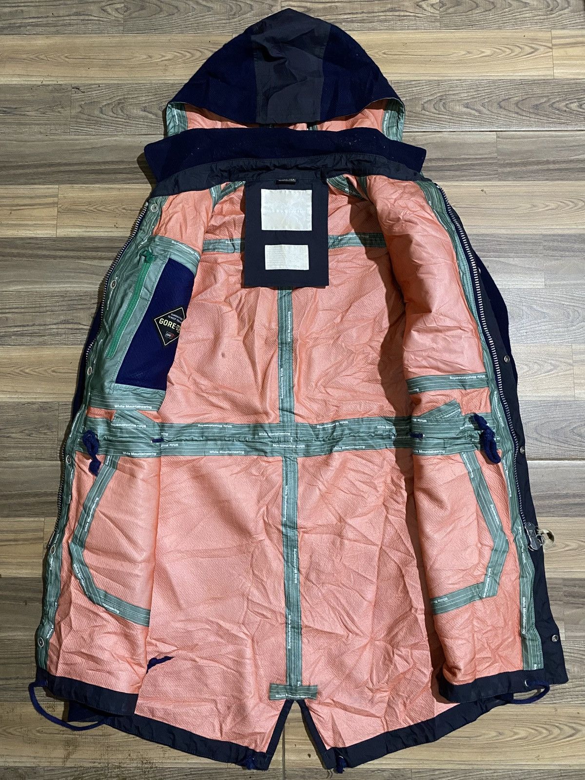 WHITE MOUNTAINEERING GORE-TEX JACKET