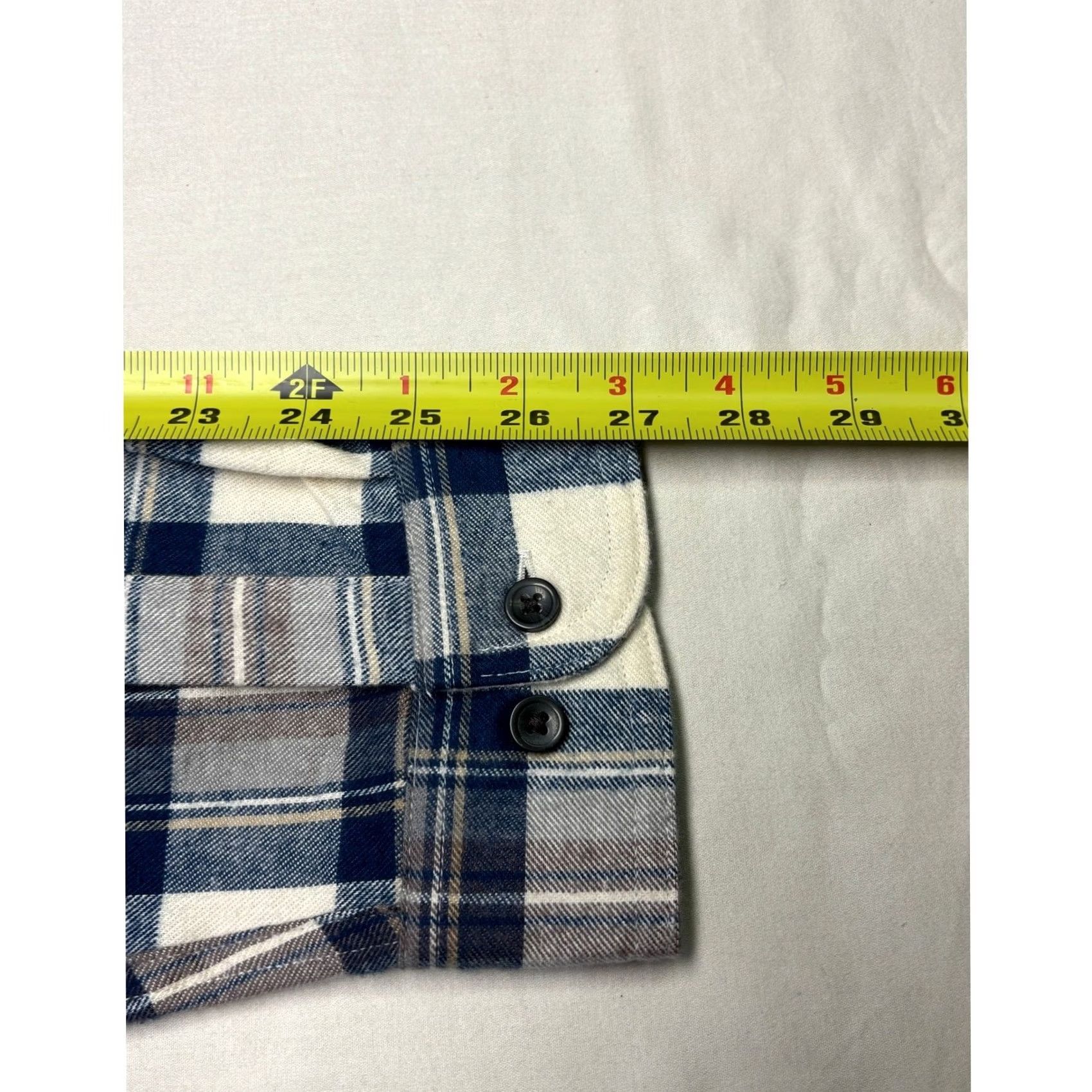 Vintage LL Bean Traditional Fit Flannel Shirt Mens Large Tall Blue Plaid Cotton 228056 Size US L / EU 52-54 / 3 - 8 Thumbnail