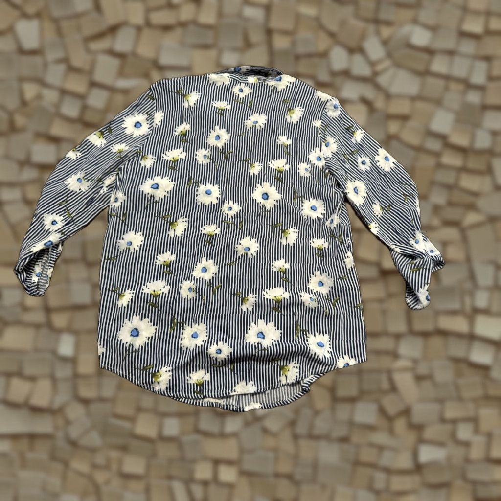 Vintage Absolutely Famous Blouse Shirt Womens Large Blue White Floral Button-Up Size L / US 10 / IT 46 - 1 Thumbnail