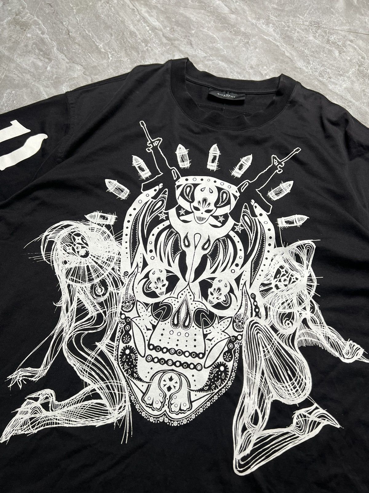 Givenchy Givenchy x Ricardo Tisci Elmerinda S/S 14 Tee Size US S / EU 44-46 / 1 - 3 Thumbnail
