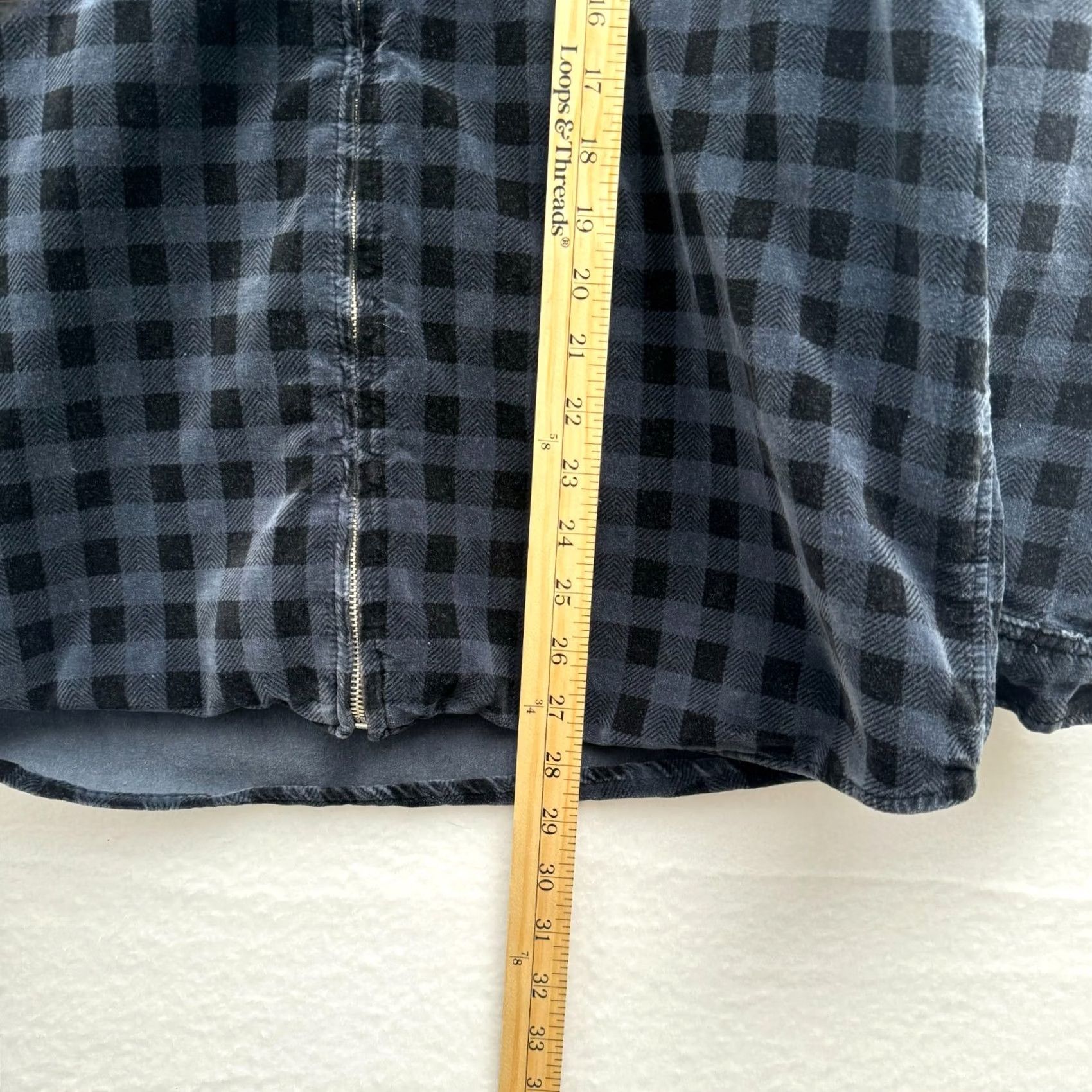 Guess VINTAGE Guess USA Mens S Blue Check Plaid Velour Full Zip Flannel Jacket Size US S / EU 44-46 / 1 - 7 Thumbnail