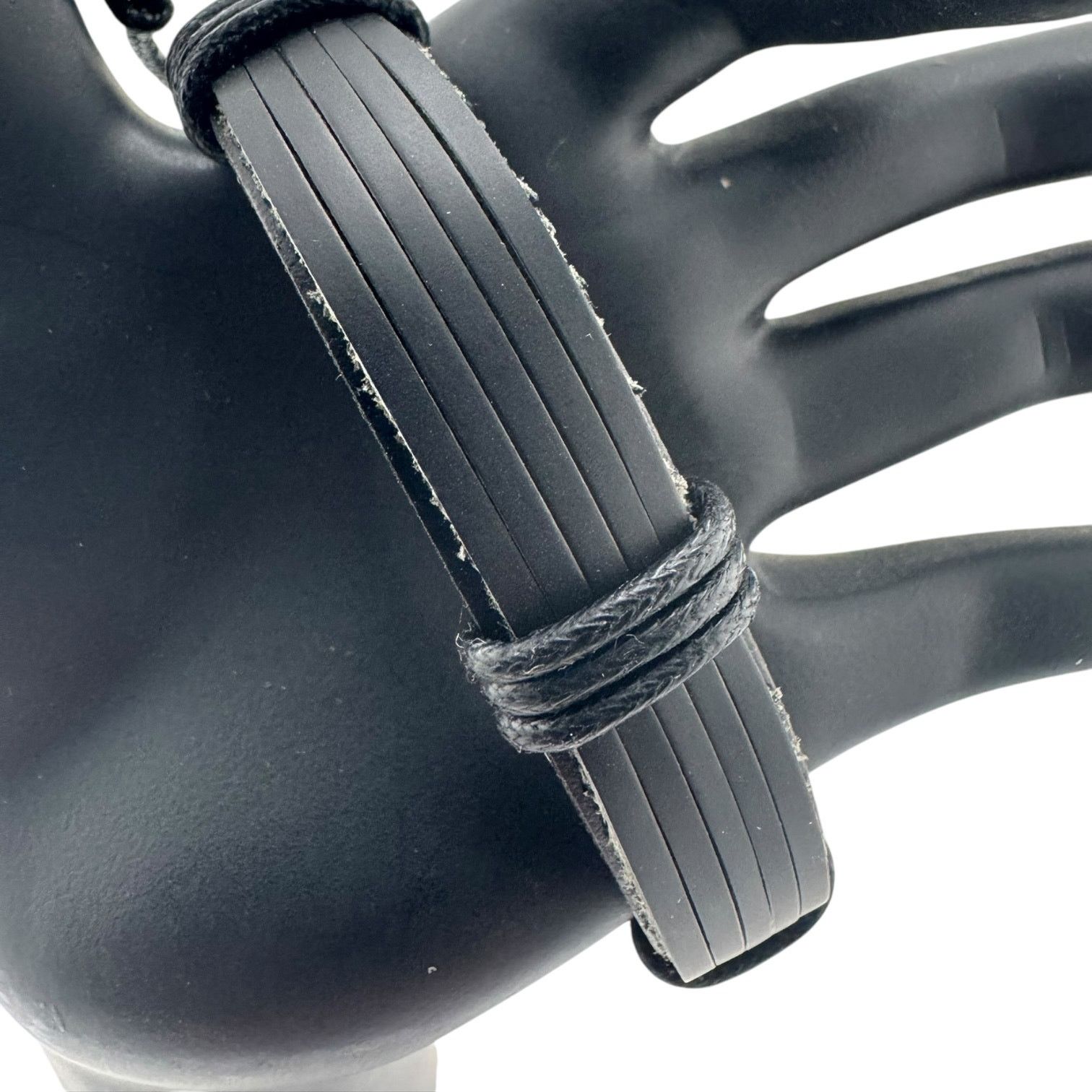 Other Shadow strung Cuff: Double Black Defiance Size ONE SIZE - 1 Thumbnail