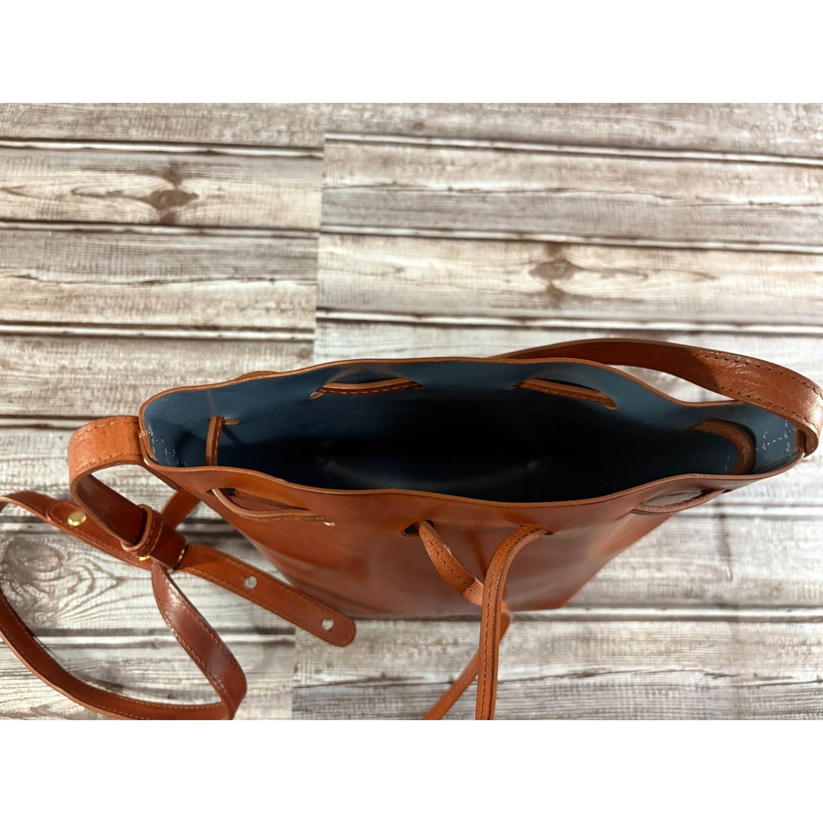 Mansur Gavriel Mansur Gavriel Mini Bucket Leather Crossbody Bag mspr $495 Size ONE SIZE - 8 Thumbnail