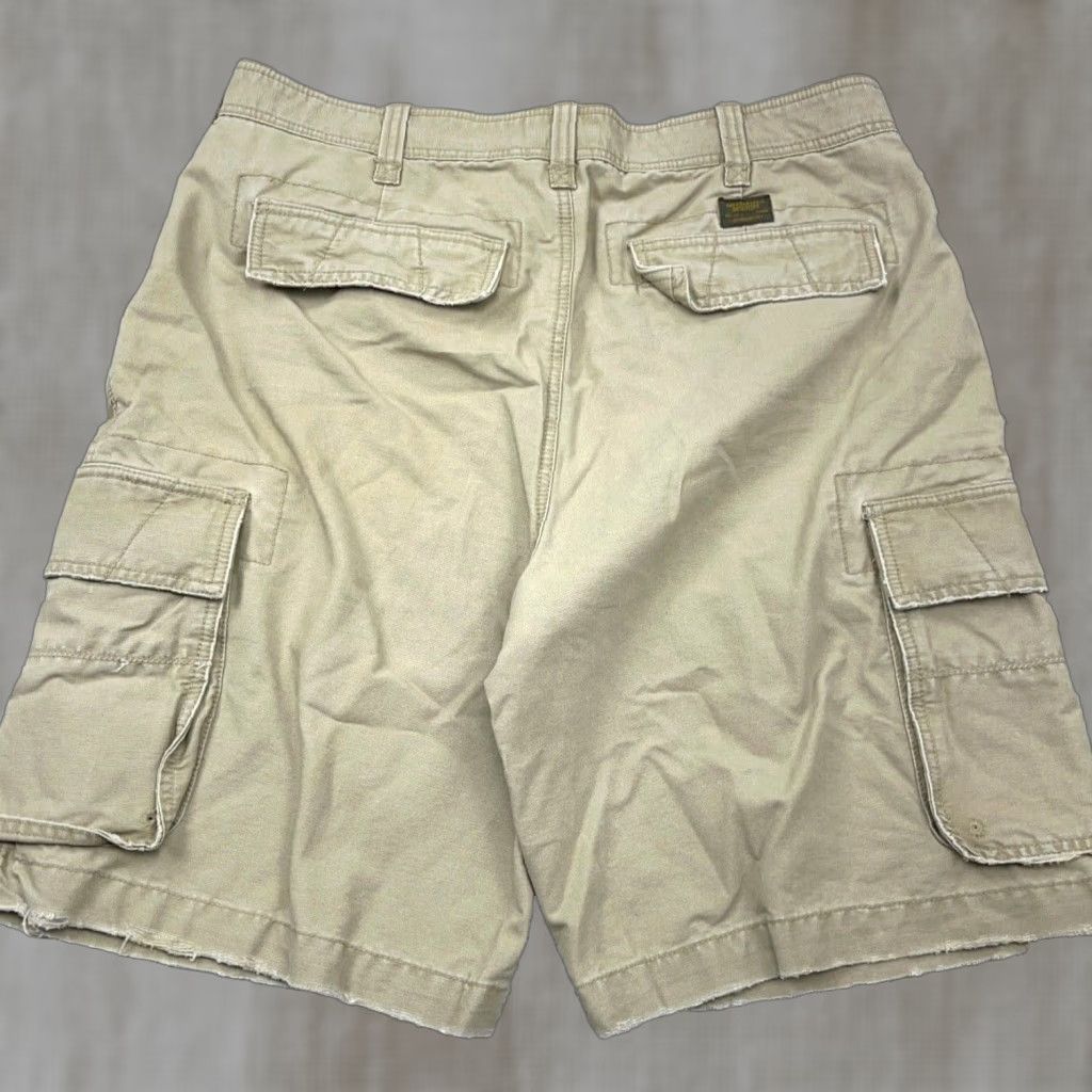 American Eagle Outfitters VINTAGE American Eagle Cargo Shorts Men 36 Beige Baggy Y2K Skate Size US 36 / EU 52 - 1 Thumbnail