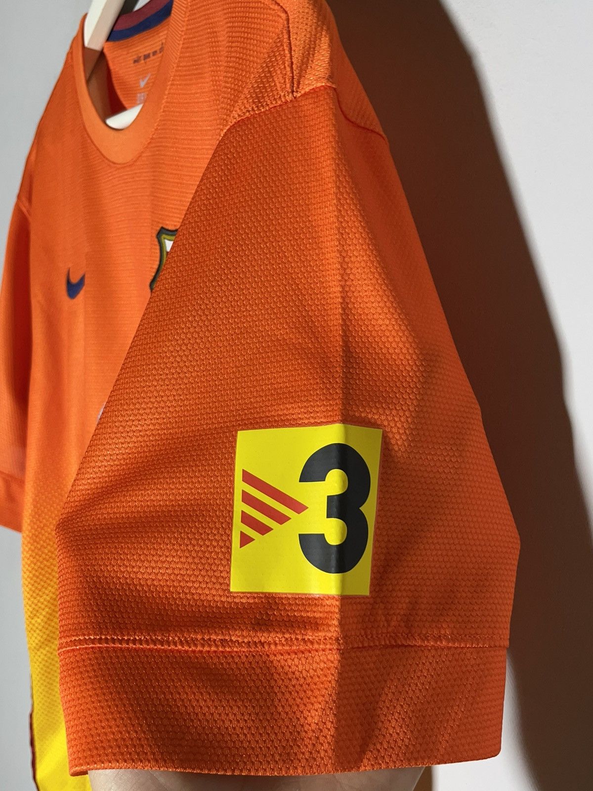 Nike F.C Barcelona Nike 2012/13 Away Y2k Football Shirt Size US XL / EU 56 / 4 - 10 Thumbnail