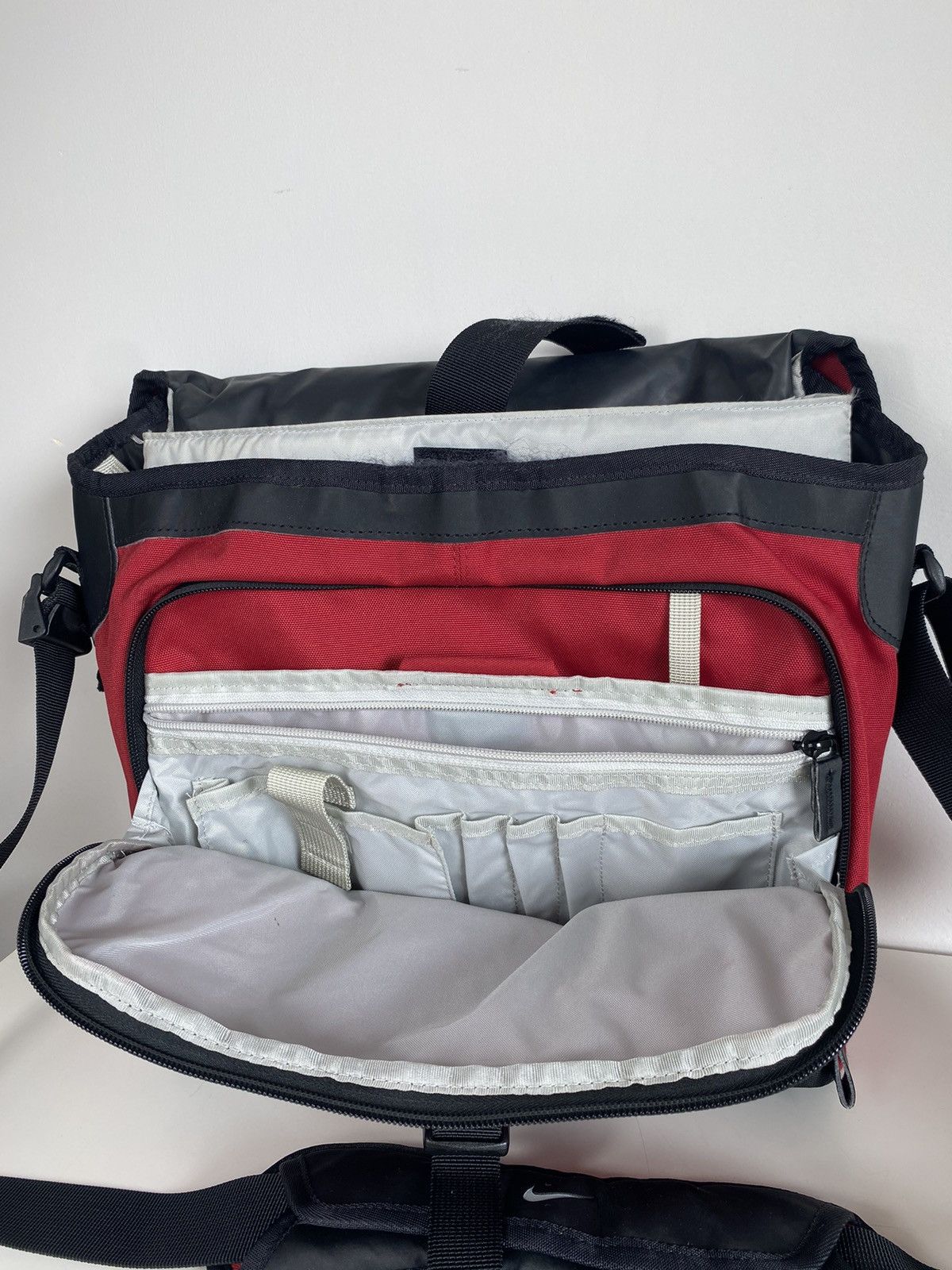Nike ❤️Vintage Nike Crossbody bag Size ONE SIZE - 6 Thumbnail
