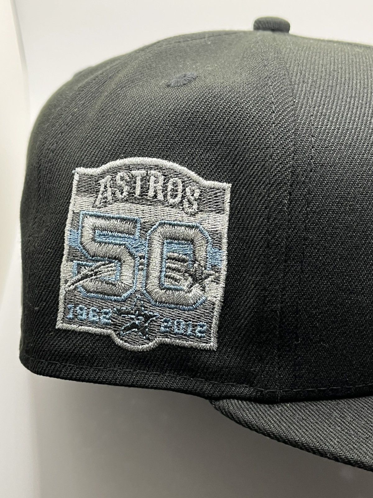 New Era Houston Astros Size 7 5/8 Supremo_G “Hell Raiser” New Era Size ONE SIZE - 3 Thumbnail