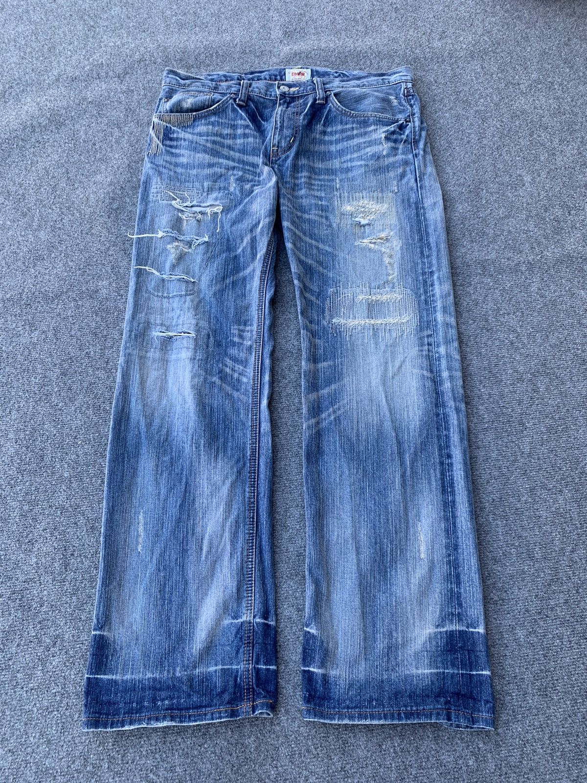 Edwin Distressed Edwin XV faded blue. Size US 37 - 1 Thumbnail