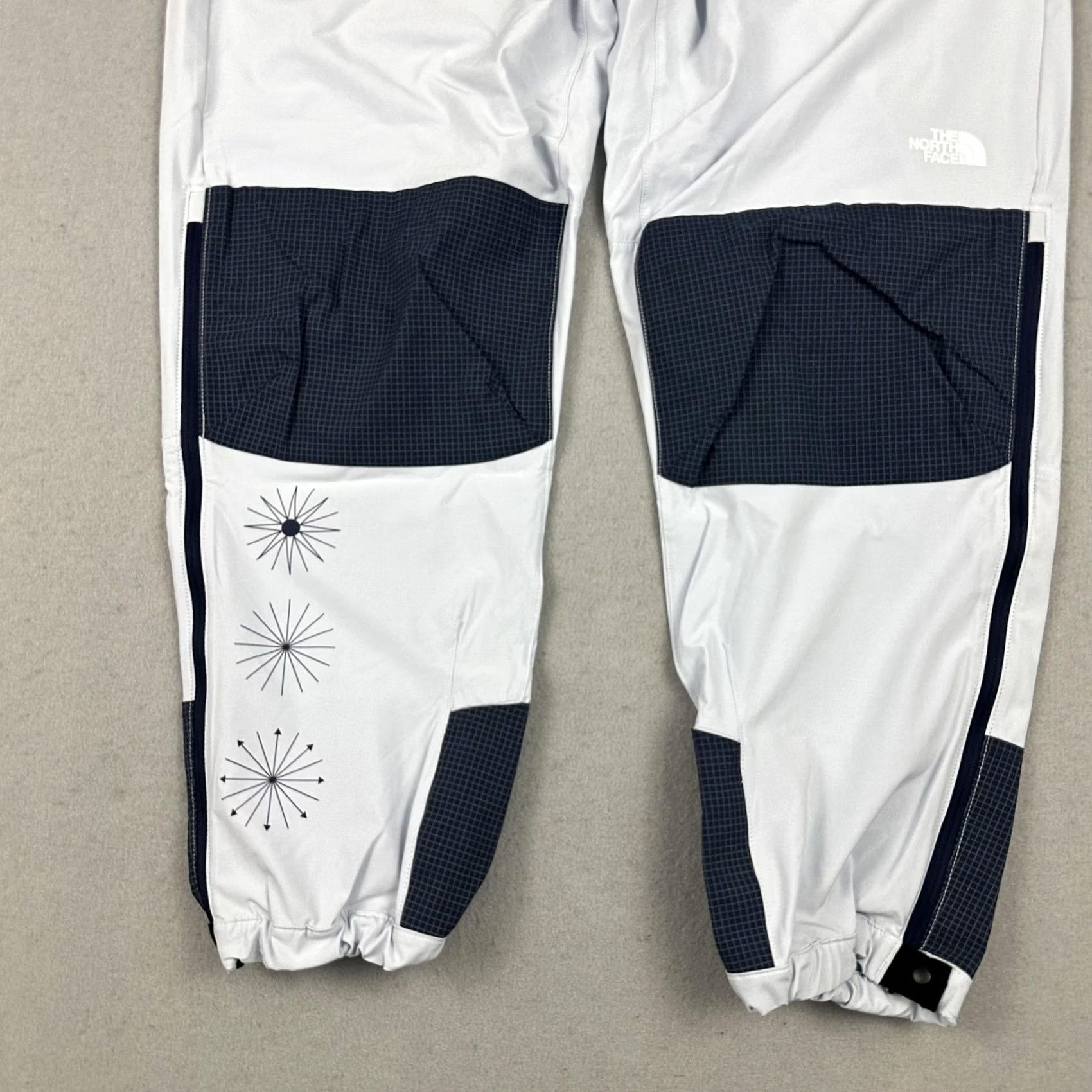 The North Face The North Face Pants Women Large Blue Trailwear OKT Flash Jogger Zip Pockets L Size 36" / US 14 / IT 50 - 3 Thumbnail