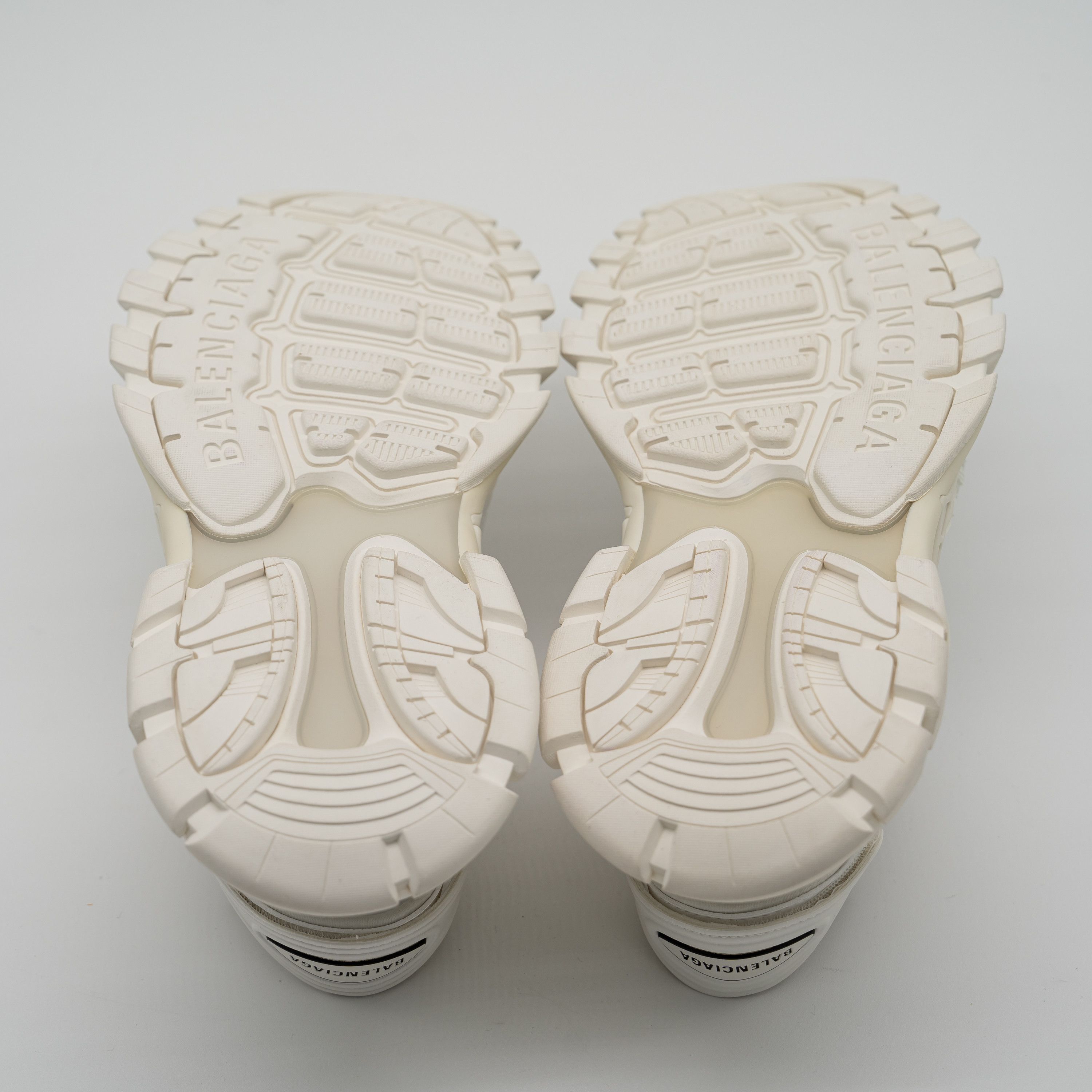 Balenciaga 39 - Balenciaga Track Sandals Triple White Straps Size US 9 / IT 39 - 6 Thumbnail
