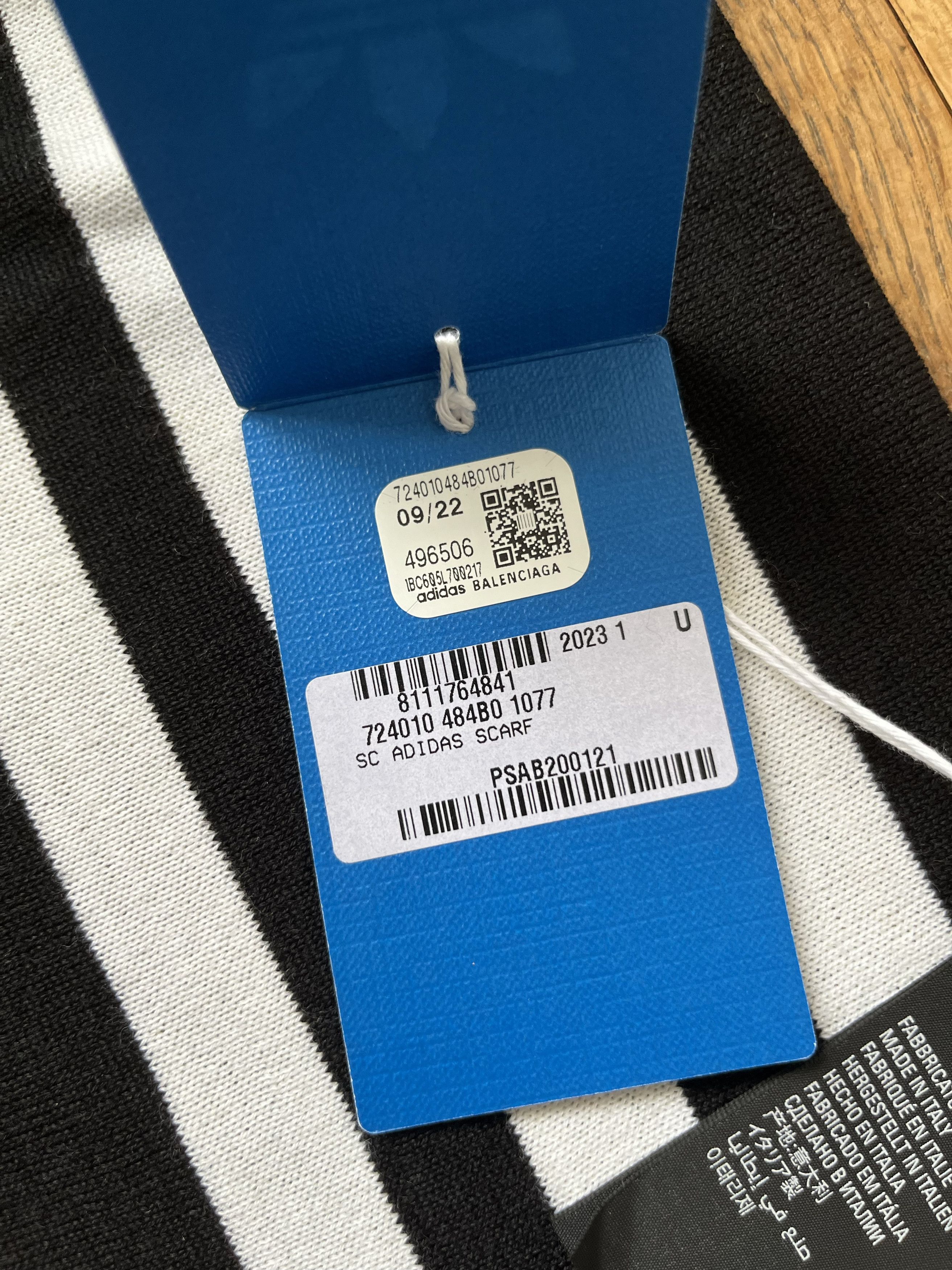 Adidas × Balenciaga Balenciaga x Adidas football scarf Size ONE SIZE - 5 Thumbnail