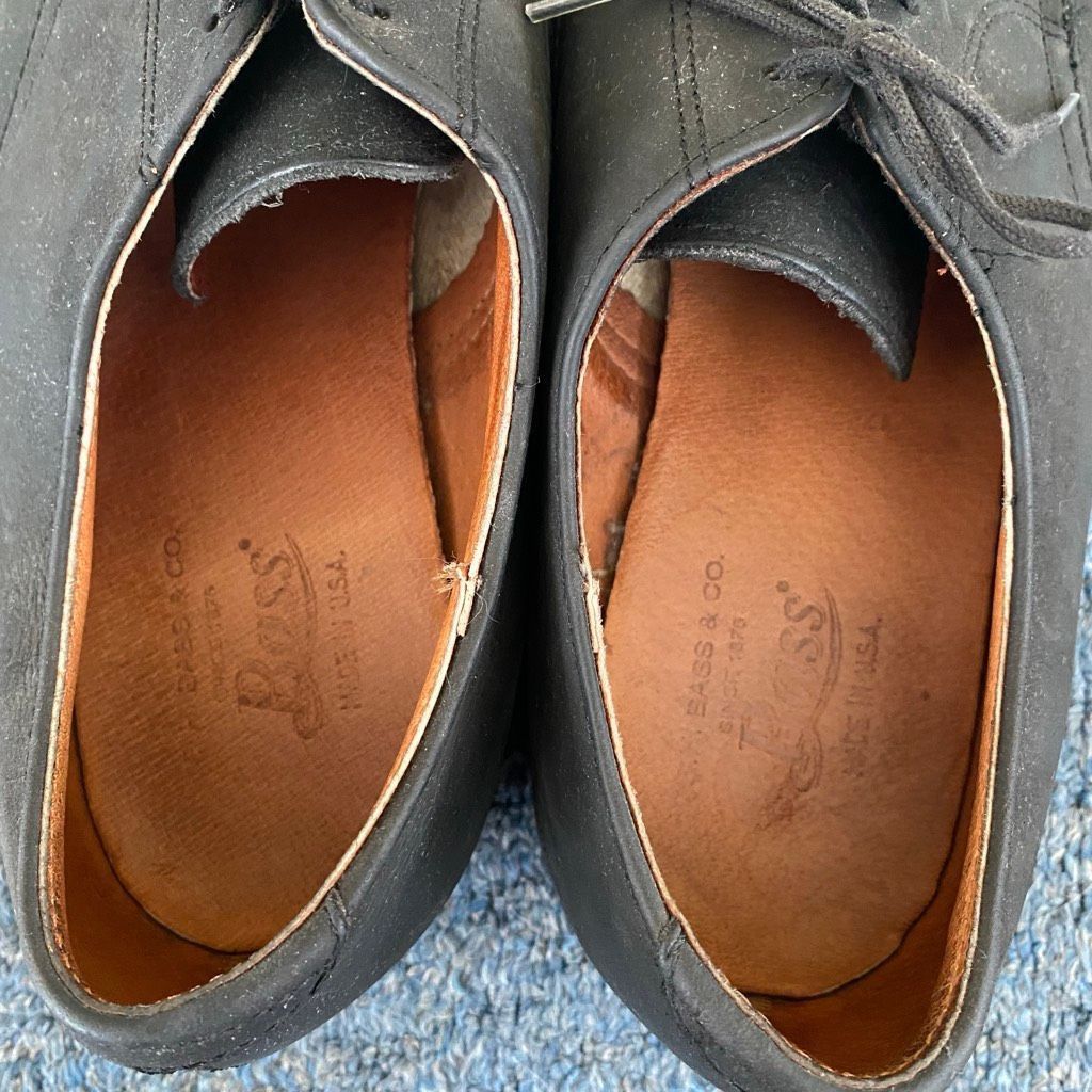 G.H. Bass & Co. G.H. Bass & Co men 9 leather tie up dress shoes matte black Size US 9 / EU 42 - 6 Thumbnail