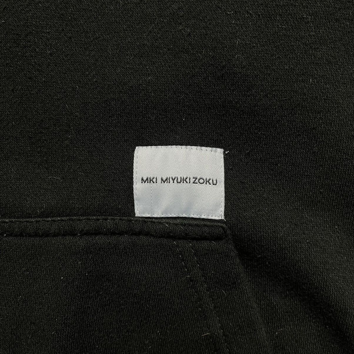 Mki Miyuki Zoku Mki Miyuki Zoku Big Logo Black Hoodie Japanese Streetwear Size US L / EU 52-54 / 3 - 3 Thumbnail