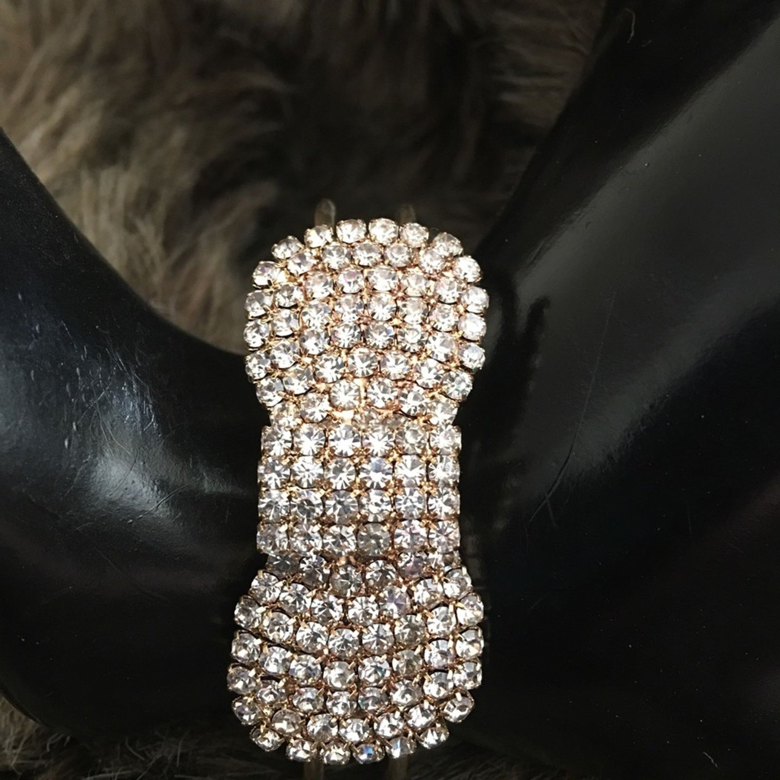 Jewelry Rhinestone “bow” gold tone cuff bracelet Size ONE SIZE - 2 Thumbnail