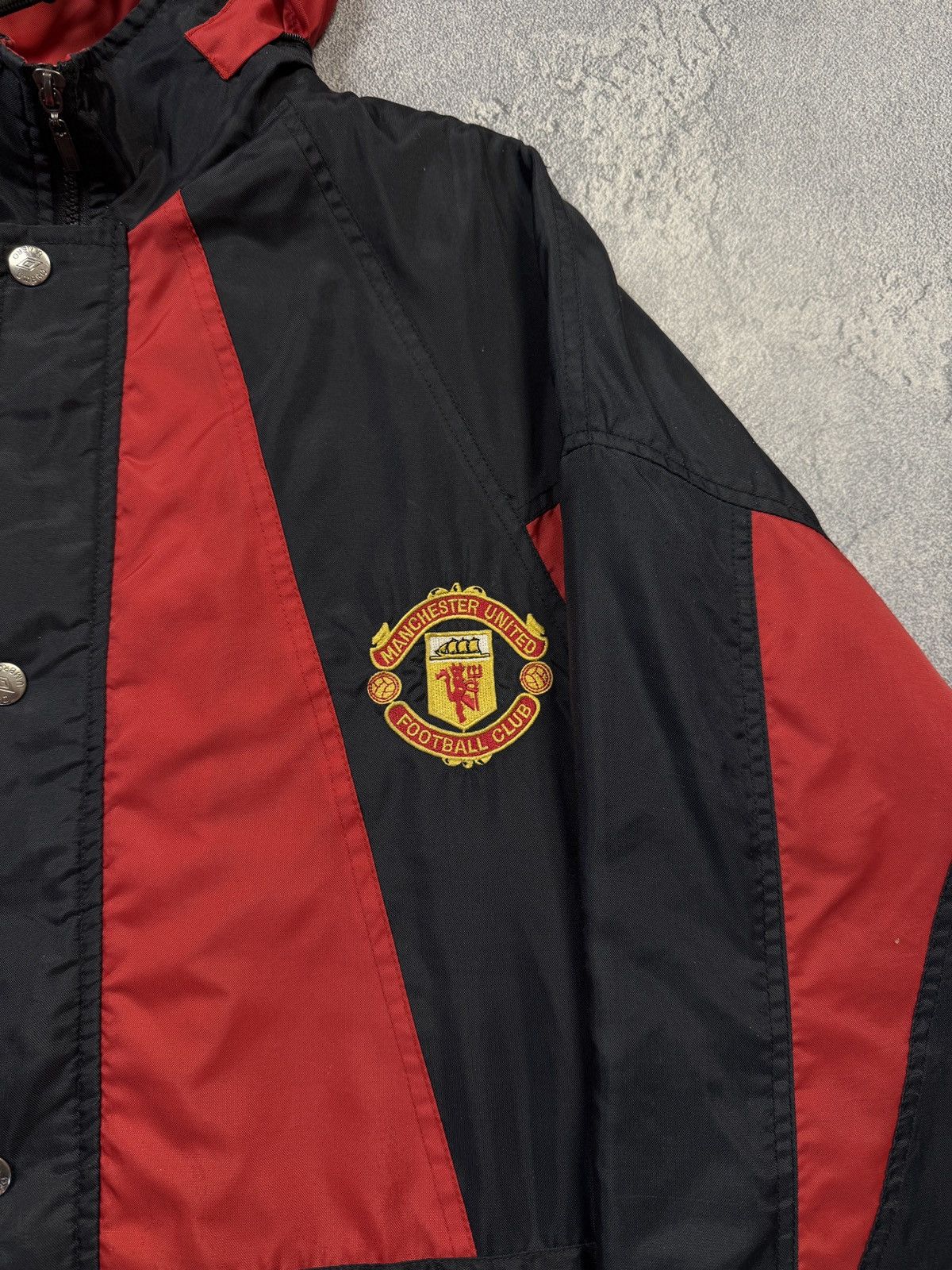 Umbro Vintage Umbro Manchester United Jacket Football soccer Size US M / EU 48-50 / 2 - 4 Thumbnail
