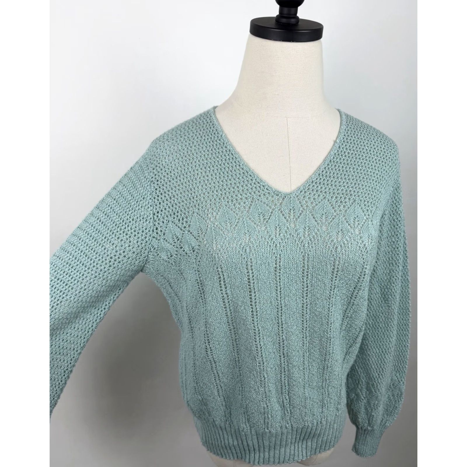 Vintage Vintage The Wilroy Traveller Sweater Womens M Open Knit V-Neck Crochet Blue 70s Bohemian Retro Size M / US 6-8 / IT 42-44 - 4 Thumbnail