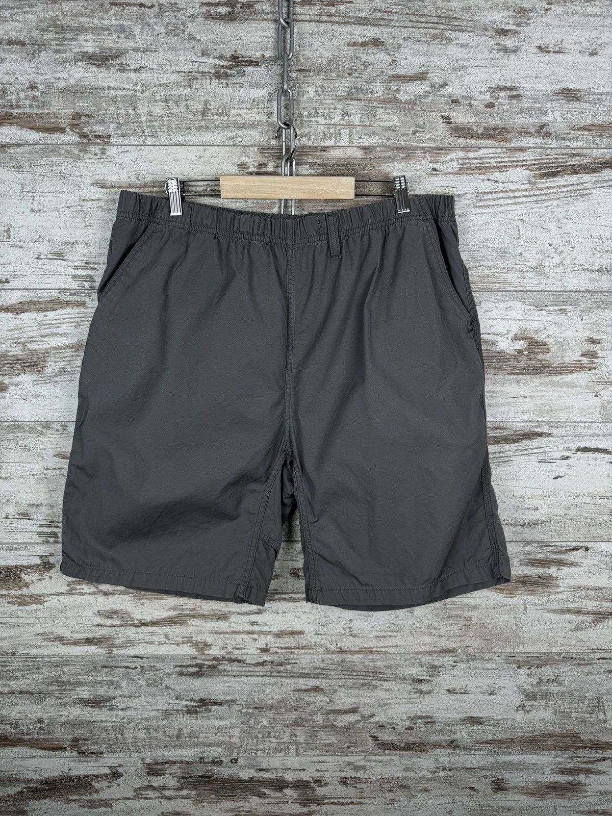 Carhartt Mens CLOVER Carhartt SHORTS beige cargo vintage y2k Size US 38 / EU 54 - 2 Thumbnail