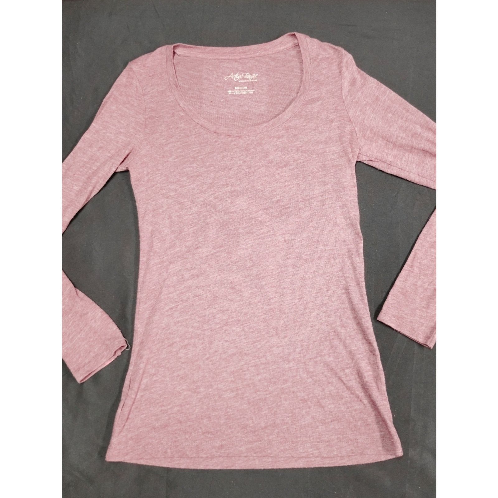 Active Ride Shop Active Basic Women's Long Sleeve Scoop Neck Top - Dusty Rose Size M / US 6-8 / IT 42-44 - 1 Thumbnail
