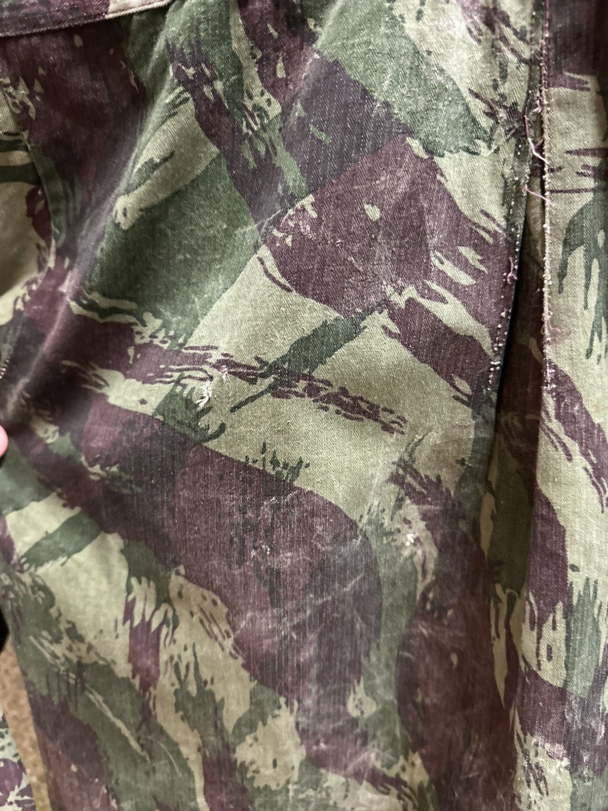 Vintage Vintage Camouflage Button-up Shirt Small Size US S / EU 44-46 / 1 - 5 Thumbnail