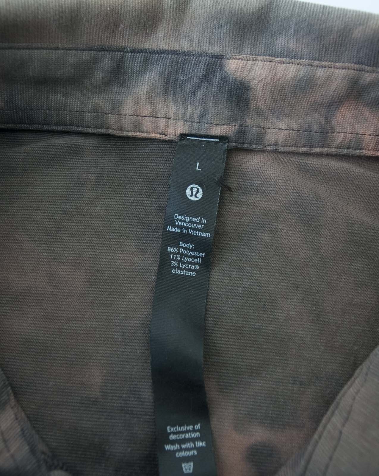Lululemon Lululemon Polo Shirt Size L Tie Dye Size US L / EU 52-54 / 3 - 3 Thumbnail