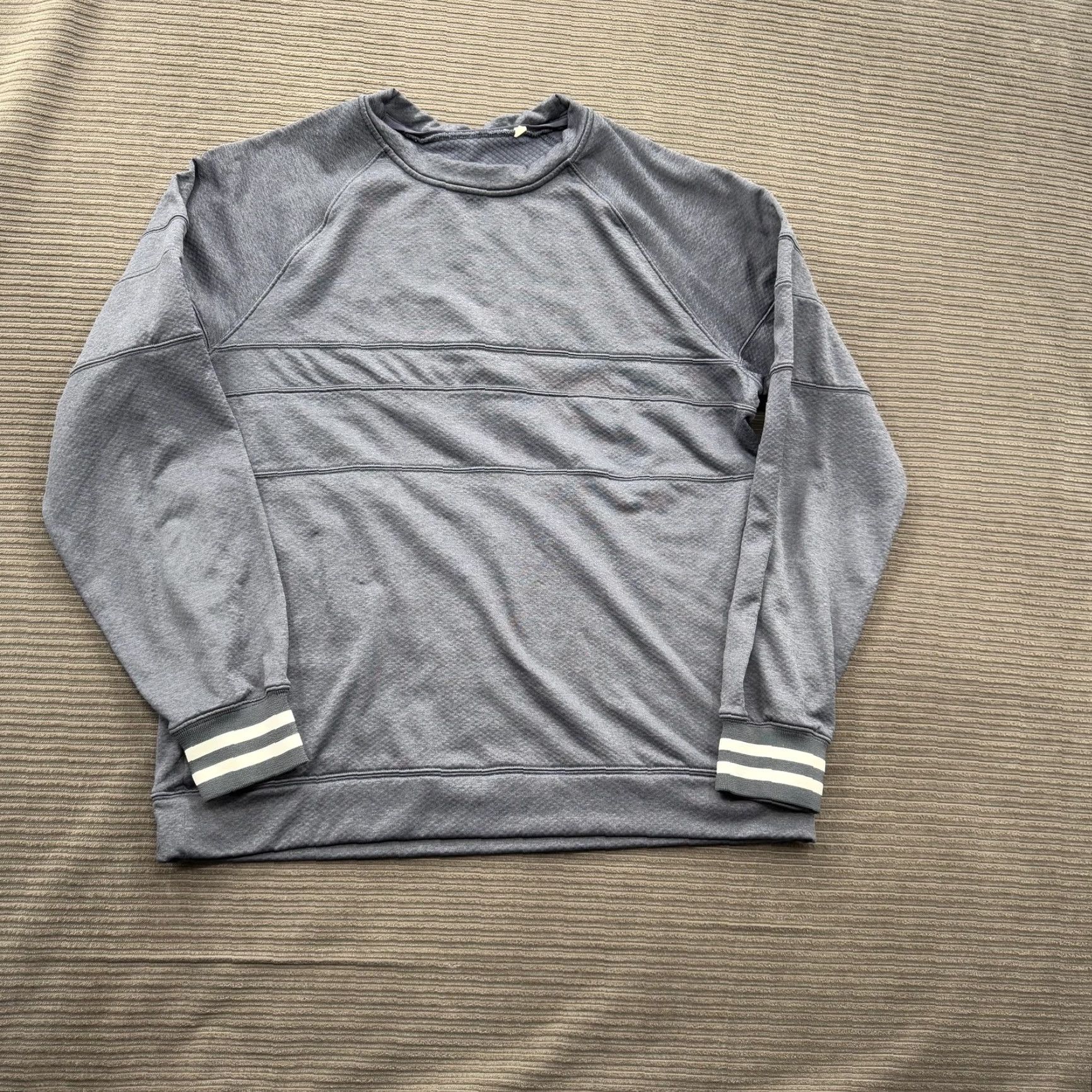 Cotopaxi Cotopaxi Pullover Sweater Mens Large Recycled Polyester Crewneck Stripe Trim Size US L / EU 52-54 / 3 - 2 Thumbnail