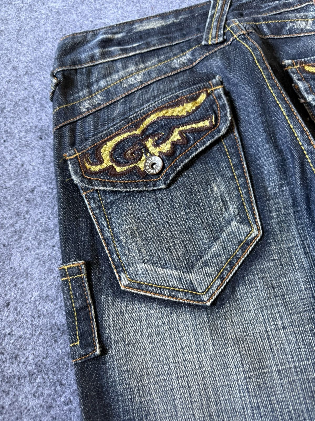 If Six Was Nine Press Japan Embroidered Tribal Paneled Spiral Flared Jeans Size US 27 - 16 Thumbnail