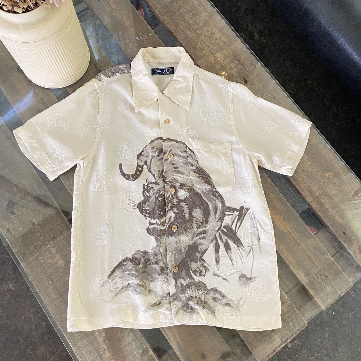 Designer Japan Brand Ivory Ink Tiger Shirt Size US M / EU 48-50 / 2 - 8 Thumbnail