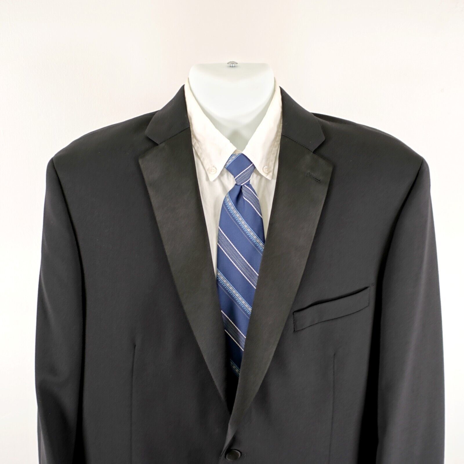 Calvin Klein Calvin Klein Wool Black 2 Felt Button 2 Piece Tuxedo 44R 41/ Size 44R - 6 Thumbnail