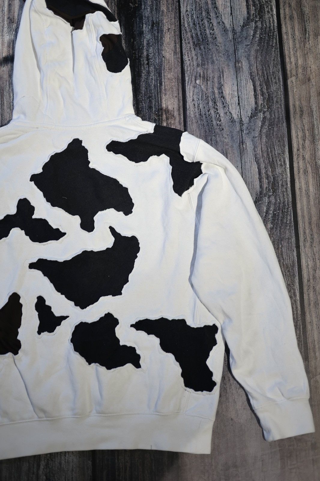 Nike Nike Custom Hoodie Cow Vintage Y2K Size US M / EU 48-50 / 2 - 9 Thumbnail