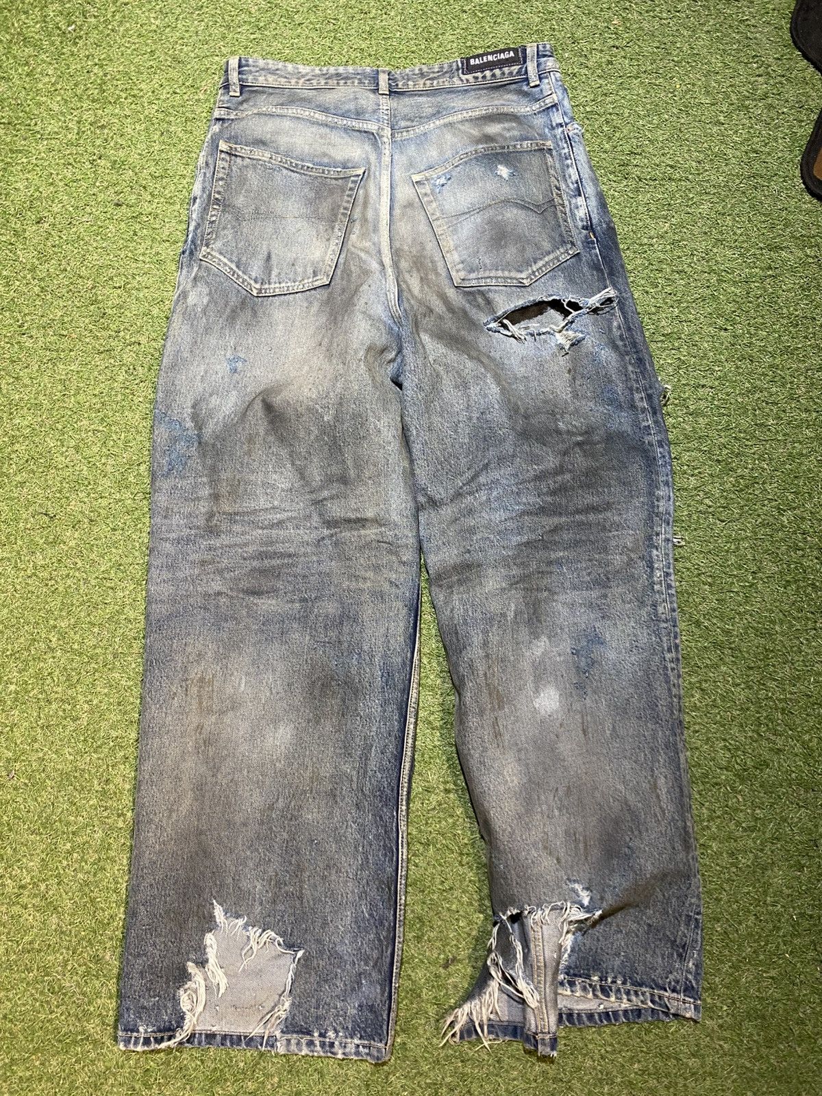 Balenciaga Balenciaga Oil Distress Denim Size US 32 / EU 48 - 2 Thumbnail