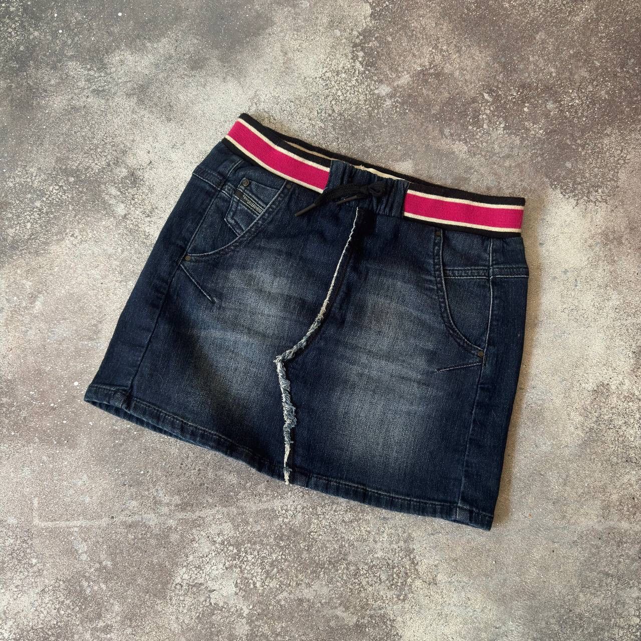 Diesel × Vintage Diesel Vintage Distressed Washed Denim Mini Skirt Size 24" / US 00 / IT 34 - 7 Thumbnail
