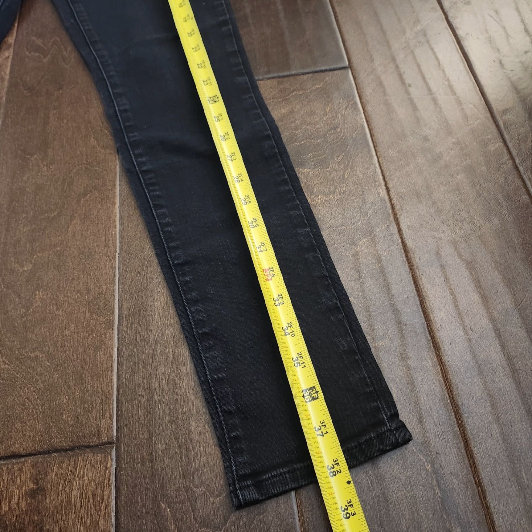 Levi's VINTAGE Levi’s 721 High Rise Skinny Jeans Black Womens W28 L30 Jeans Skinny Womens Black 90s? Size 24" / US 00 / IT 34 - 7 Thumbnail