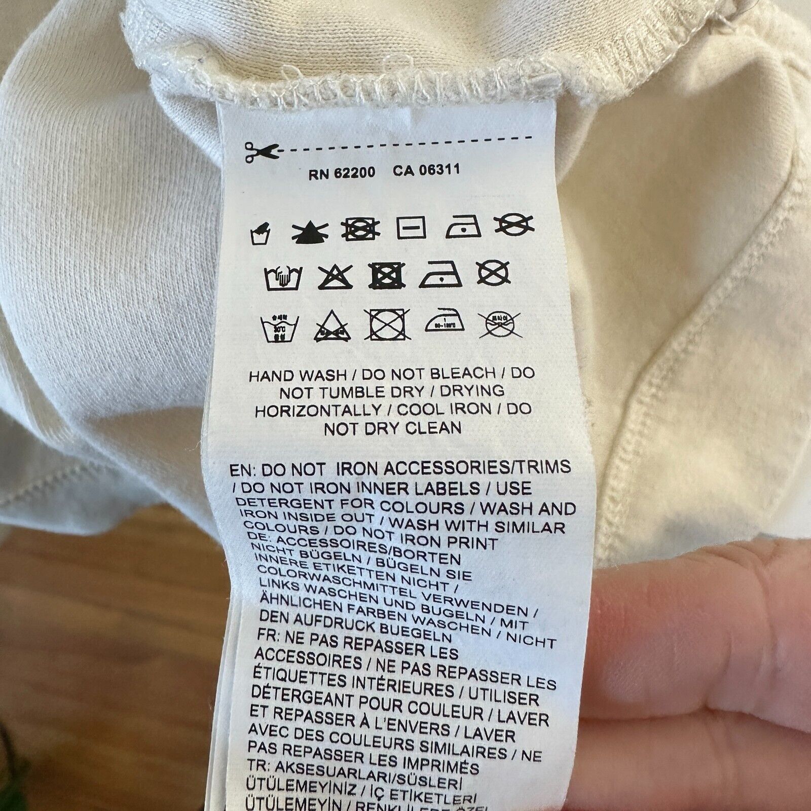 Puma Puma X Rihanna Fenty Tan 13 Graphic Crew Off White Sweater S Size S / US 4 / IT 40 - 11 Thumbnail