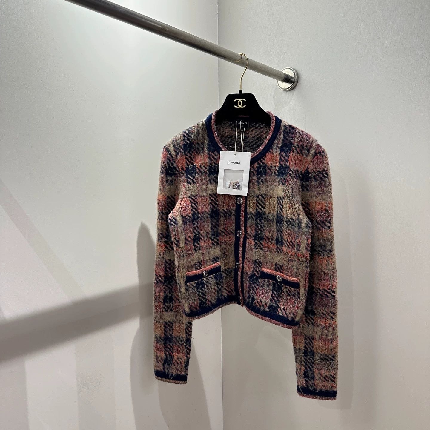 Chanel Chanel Cashmere Color-Blocked Check Crystal Btns Cardi 38 Size S / US 4 / IT 40 - 1 Thumbnail