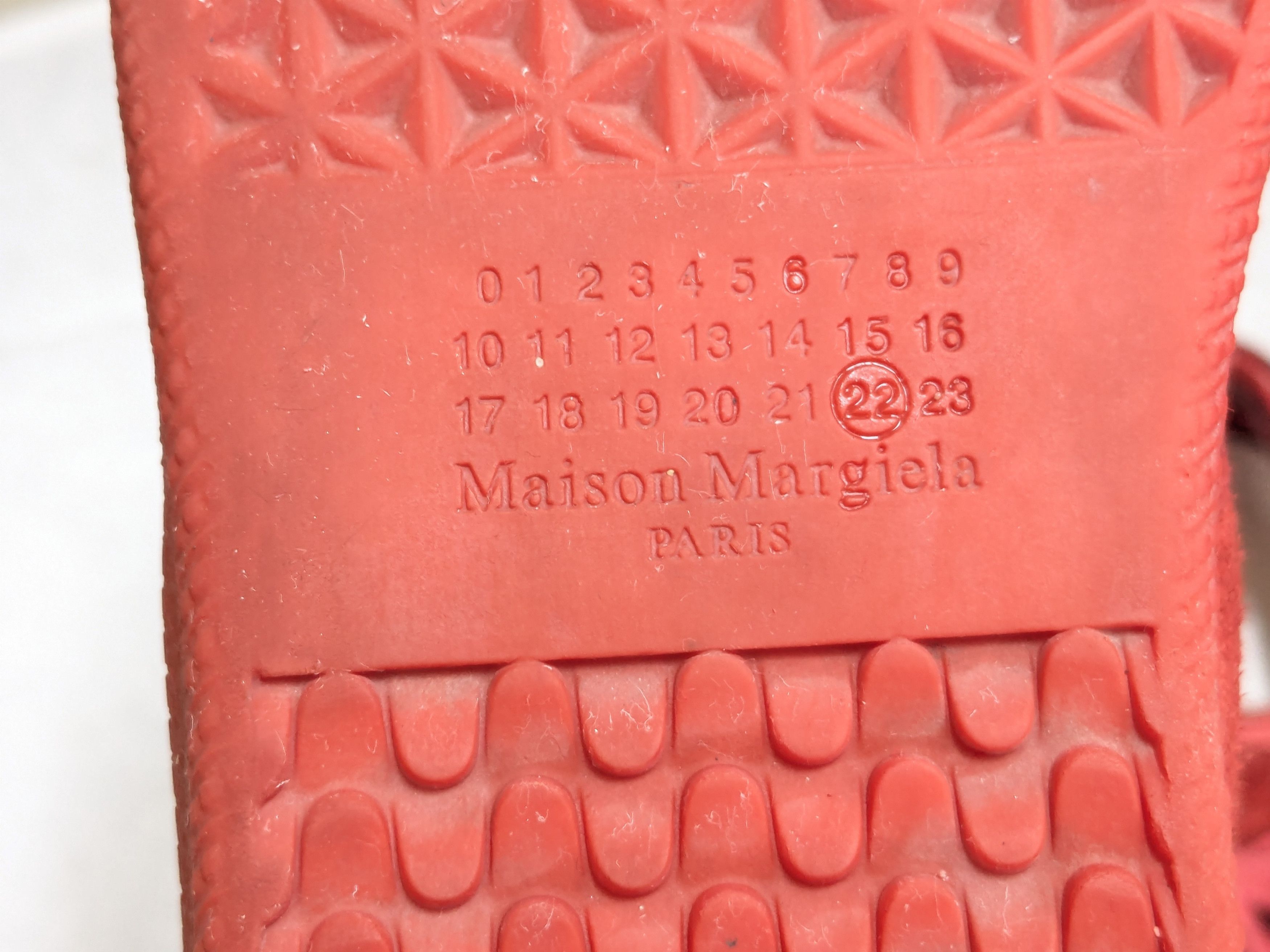 Maison Margiela Maison Margiela Replica GAT Red 10.5 43.5 Low Tops Size US 10.5 / EU 43-44 - 18 Thumbnail