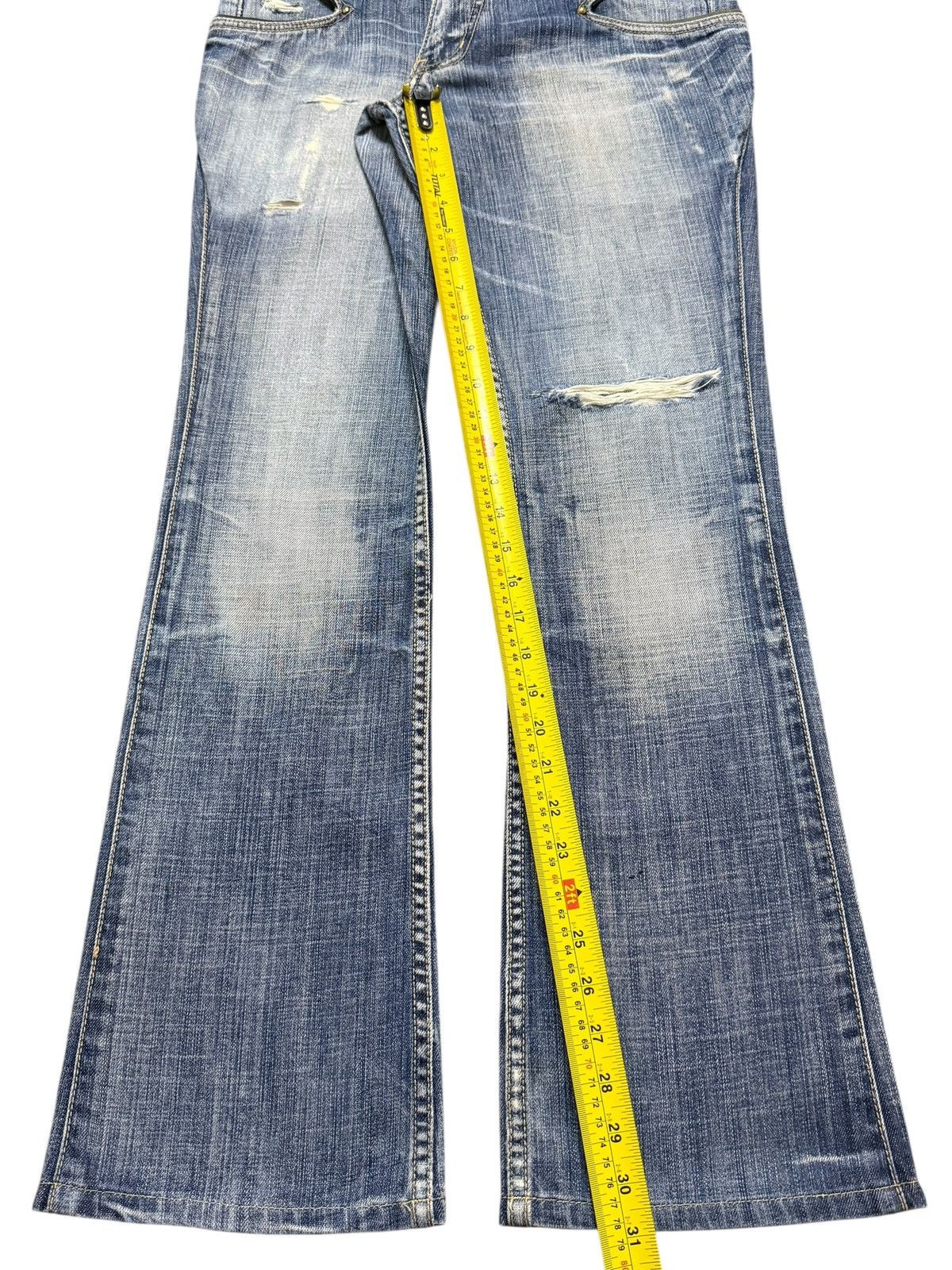 If Six Was Nine Vintage Michel Klein Blue Faded Wash Distress Wide Leg Flare Size US 30 / EU 46 - 14 Thumbnail