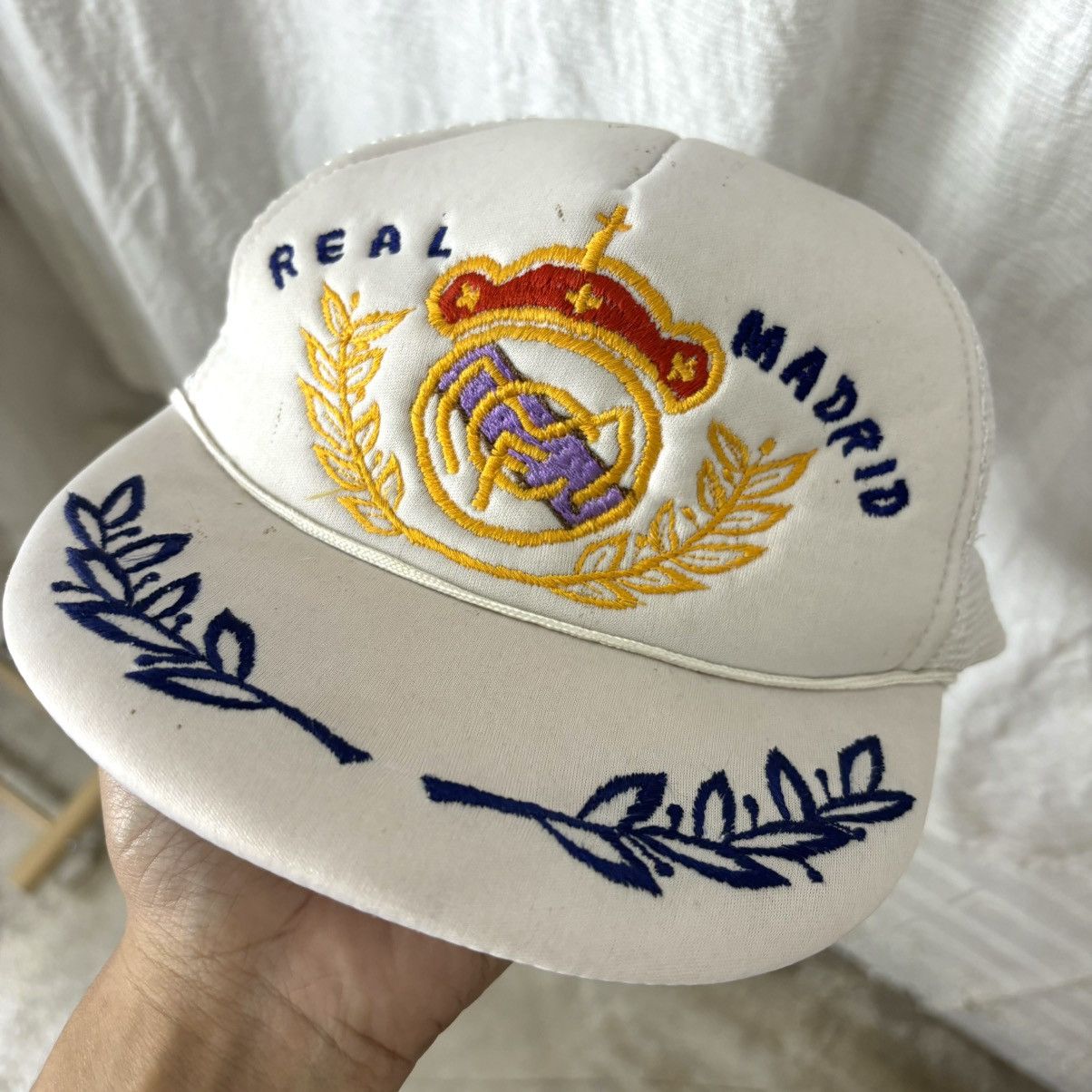 Vintage VINTAGE REAL MADRID HAT Size ONE SIZE - 3 Thumbnail