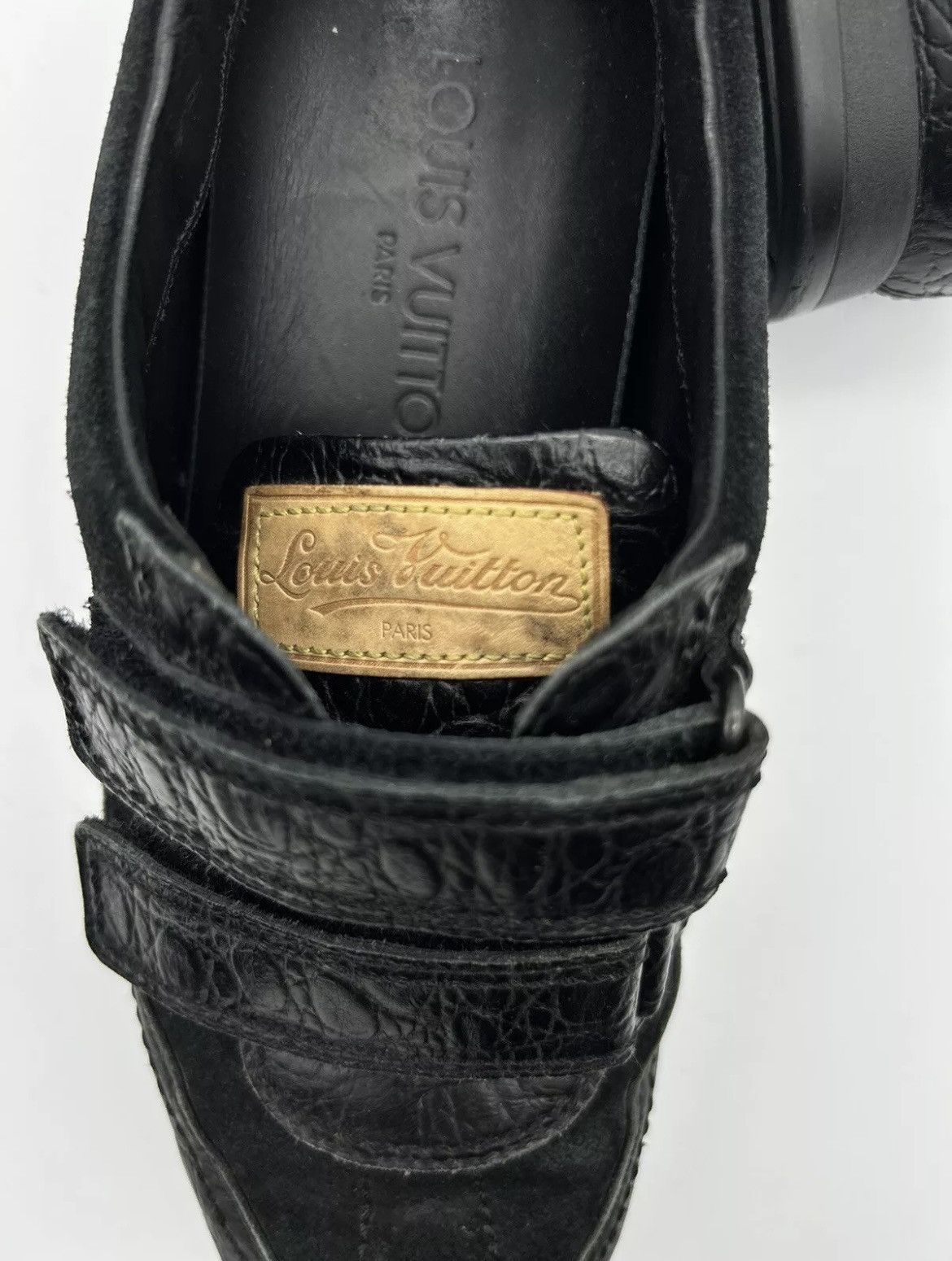 Louis Vuitton Louis Vuitton Sneakers Women Black Leather suede closure 36 Size US 5 / IT 35 - 14 Thumbnail