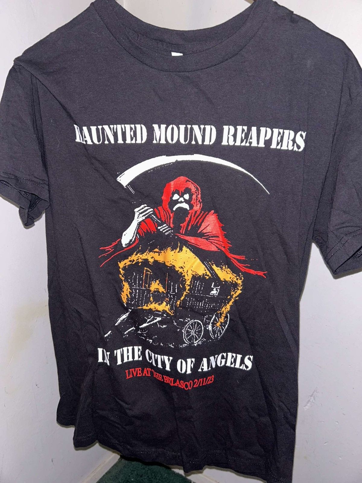 Band Tees La show exclusive sematary shirt Size US M / EU 48-50 / 2 - 1 Thumbnail