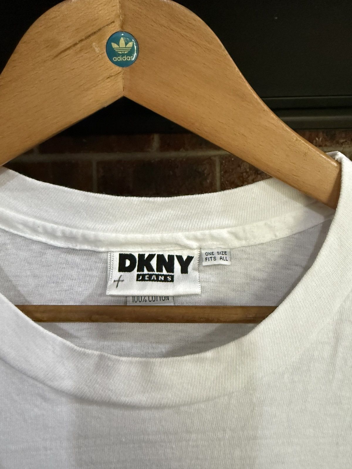 Vintage Vintage 90s DKNY Spring Adam One Streetwear Tee Size US XL / EU 56 / 4 - 4 Thumbnail