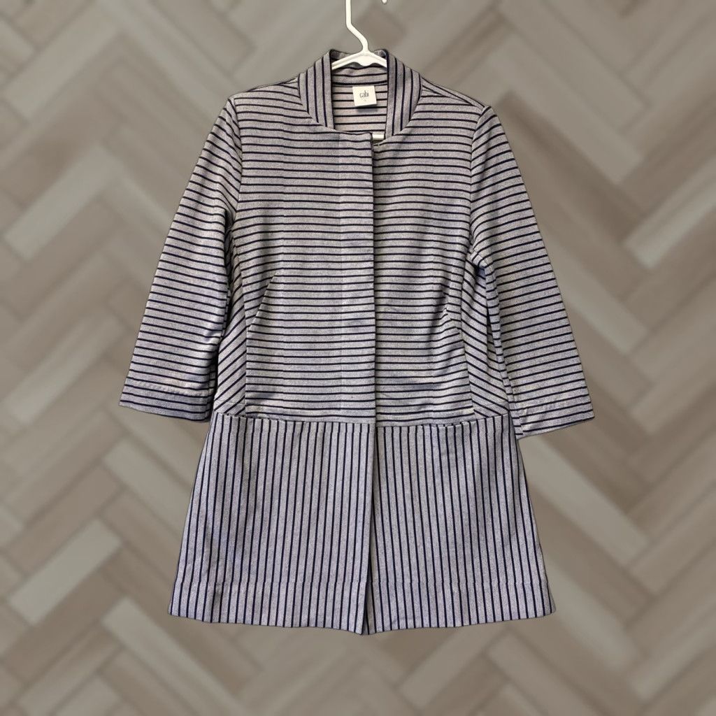 Vintage CAbi Striped Knit Blazer Jacket Womens Size S Gray Career Work Style/118-19 Size S / US 4 / IT 40 - 1 Thumbnail