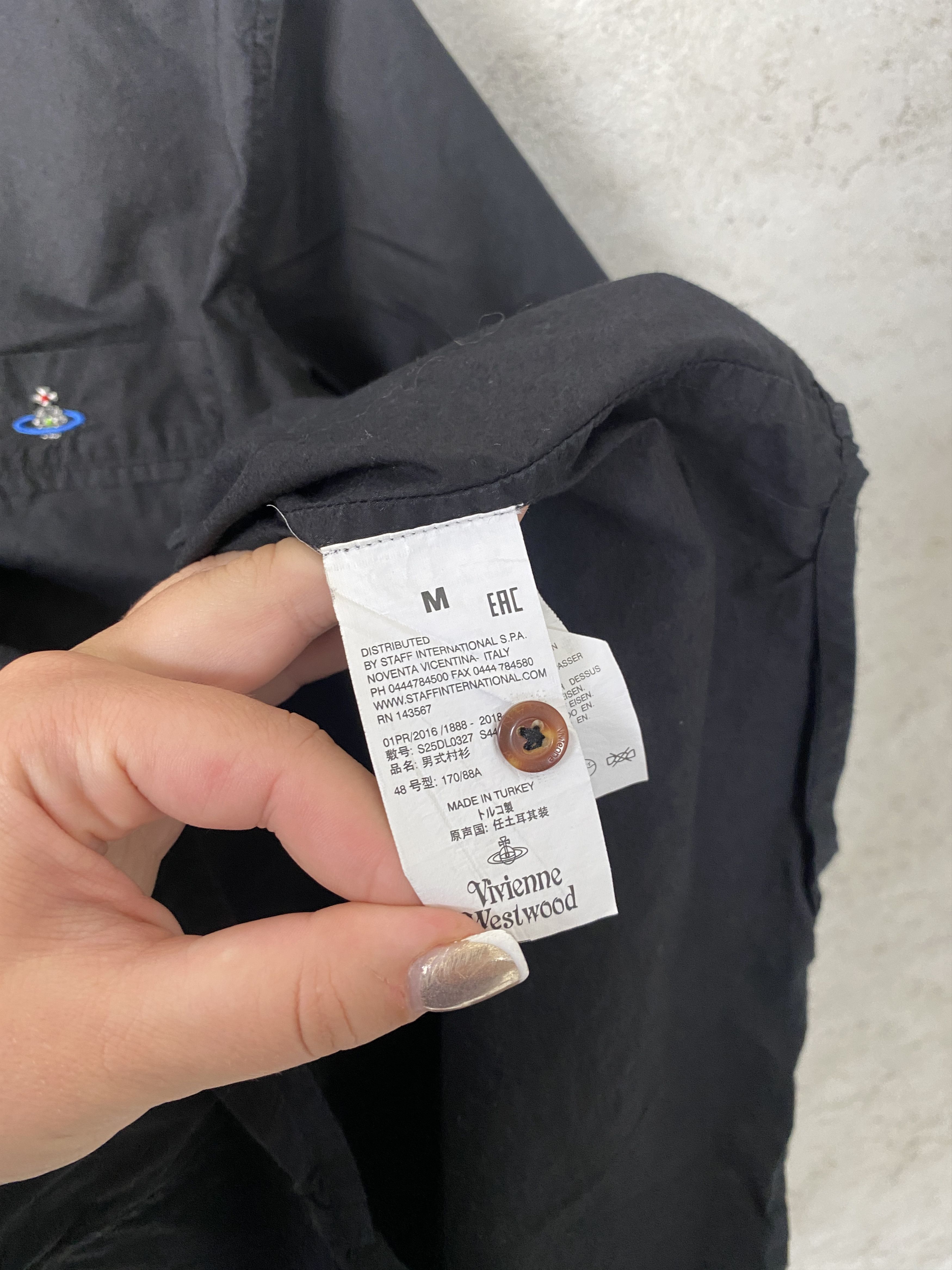 Vivienne Westwood Vivienne Westwood small logo casual short sleeve shirt Size US M / EU 48-50 / 2 - 4 Thumbnail