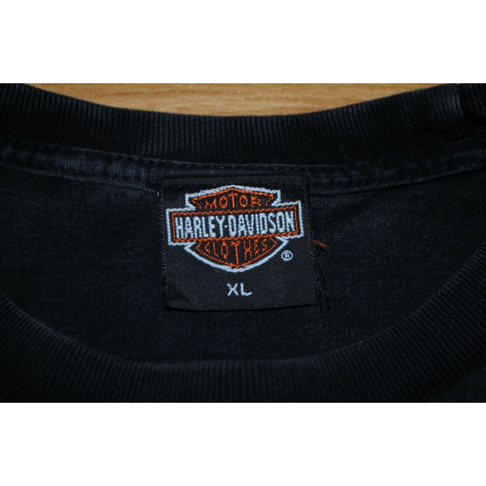 Harley Davidson VTG 1986 HARLEY-DAVIDSON 3D EMBLEM A DESIRE TO BE FREE SHIRT MADE IN USA XL Mens Harley-Davidson Shirt Black 1980s Vintage Tee Size US XL / EU 56 / 4 - 5 Thumbnail