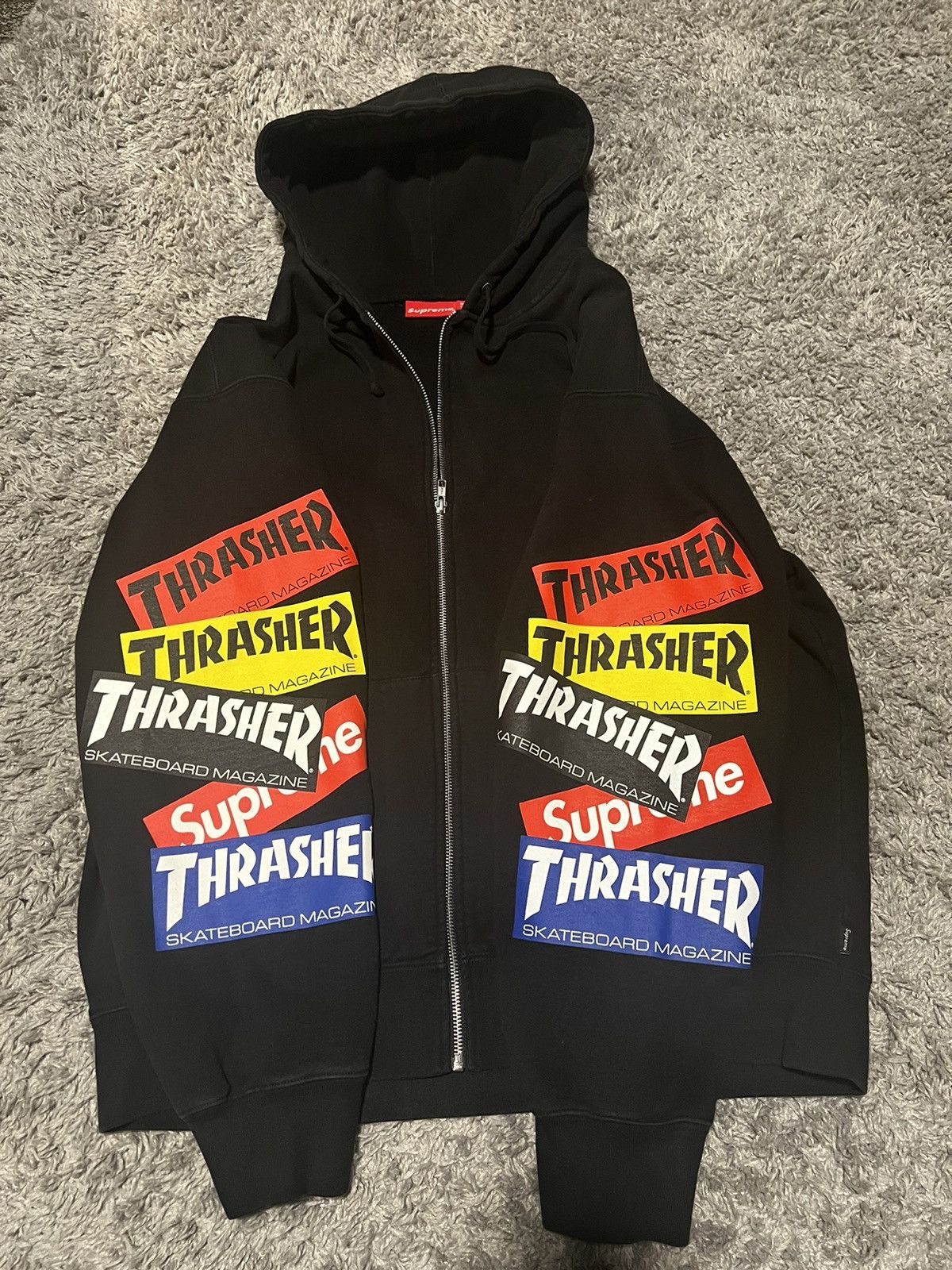 Supreme shops thrasher multi logo zip up XL