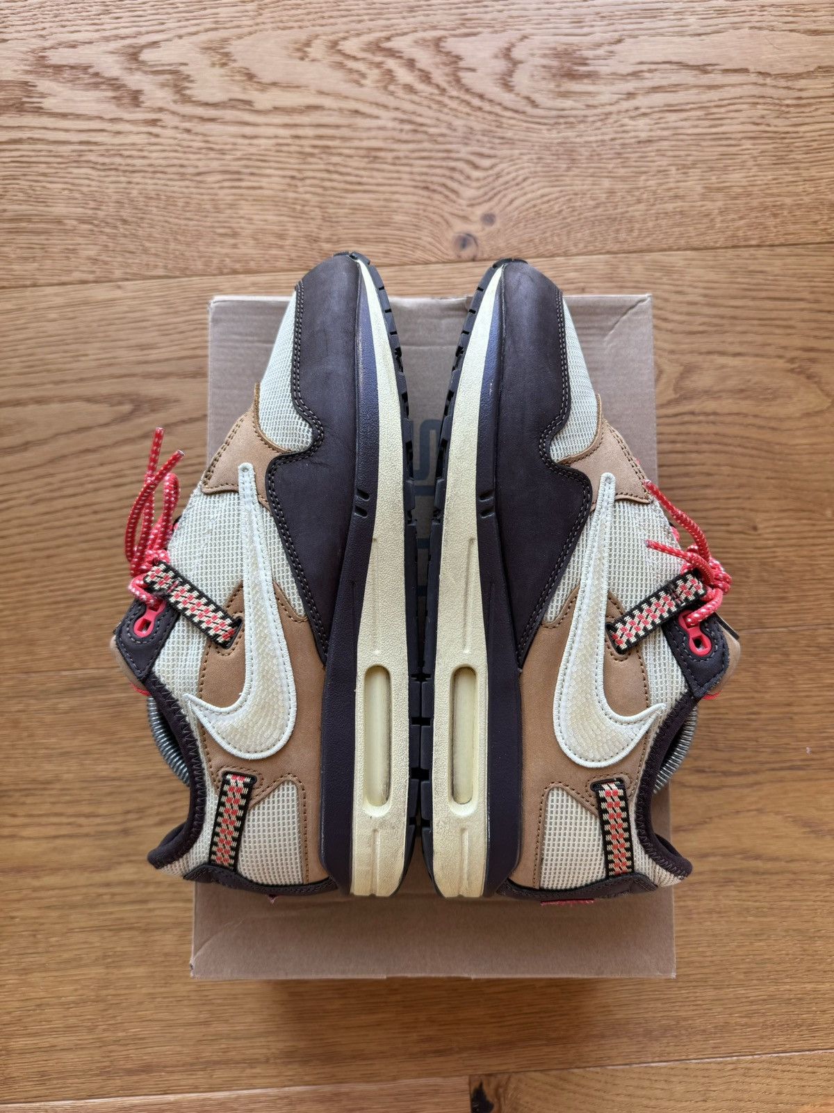 Nike × Travis Scott Travis Scott Nike AM1 | baroque brown | US9 Size US 9 / EU 42 - 1 Thumbnail