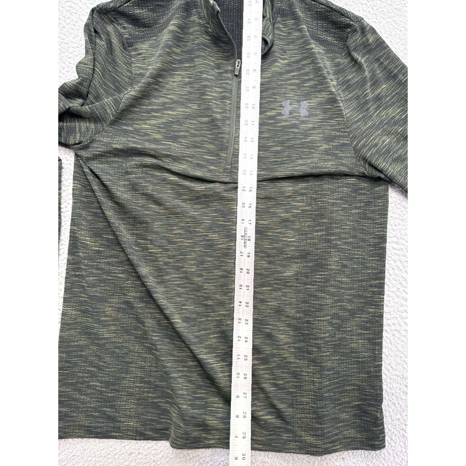 Under Armour Under Armour HeatGear Pullover Men’s Green Long Sleeve 1/4 Zip SZ M Lightweight Casual Activewear Golf Gym Running Jacket Regular Fit Size US M / EU 48-50 / 2 - 6 Thumbnail