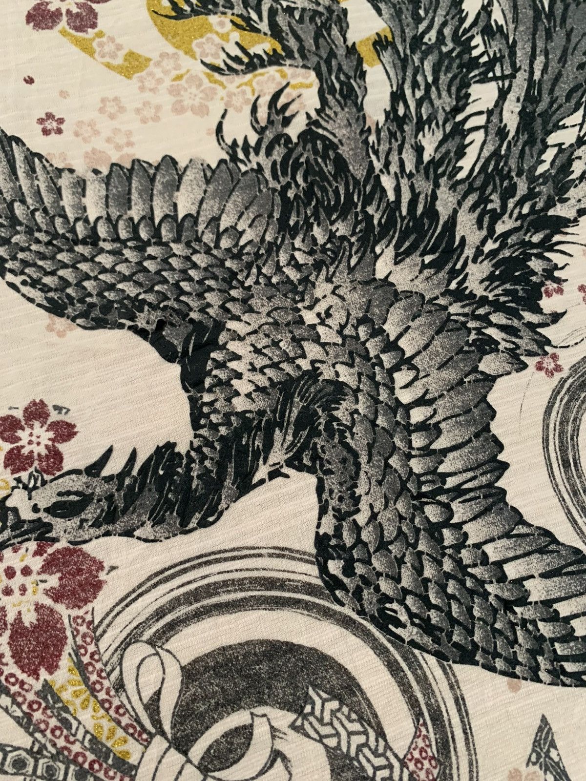 Japanese Brand Vintage Y2K Japanese Style Phoenix / Crane Graphic Tee Size US L / EU 52-54 / 3 - 9 Thumbnail