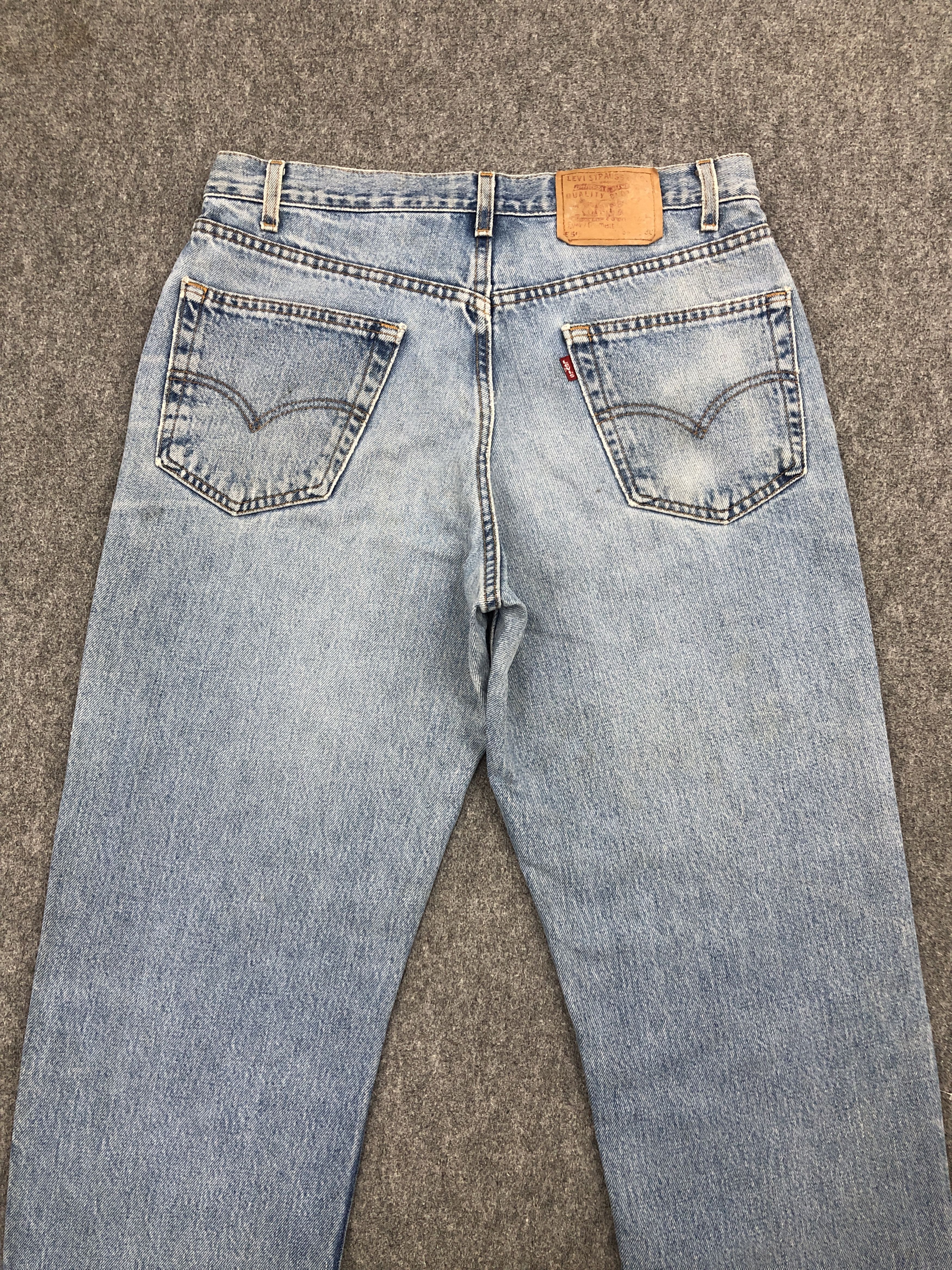 Levi's 90s Vintage Levis 550 Faded Blue Jeans 33x29.5 S0019 Size US 33 - 4 Thumbnail