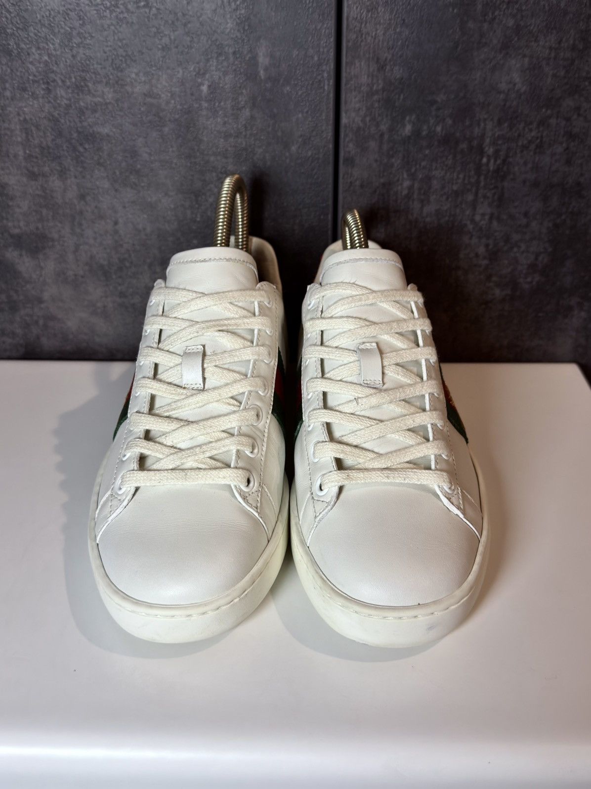 Gucci Gucci Ace Bee Low Top Sneakers Tom Ford Golden Goose Dior Size US 7 / IT 37 - 18 Thumbnail